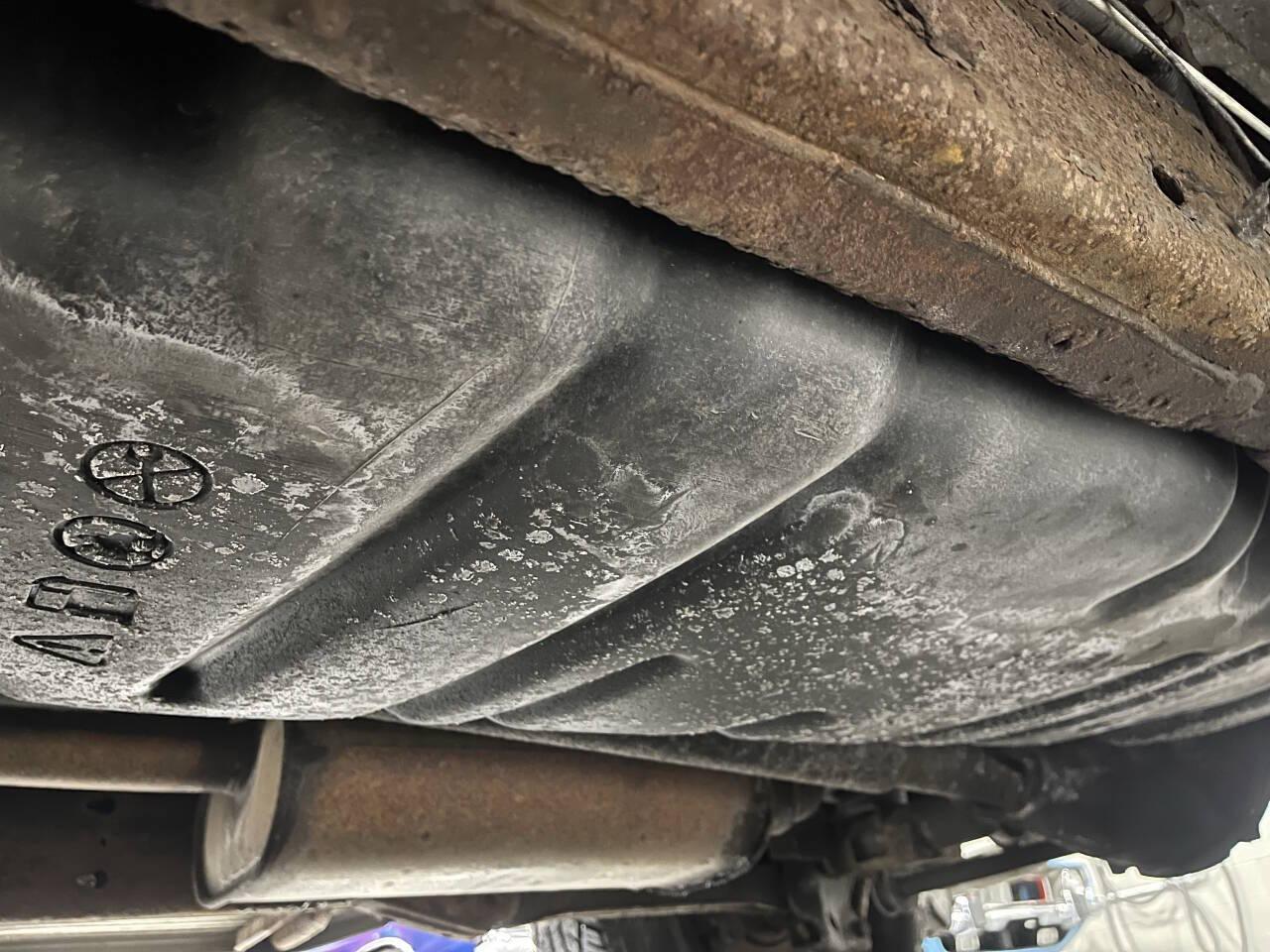2002 Chevrolet Avalanche 83