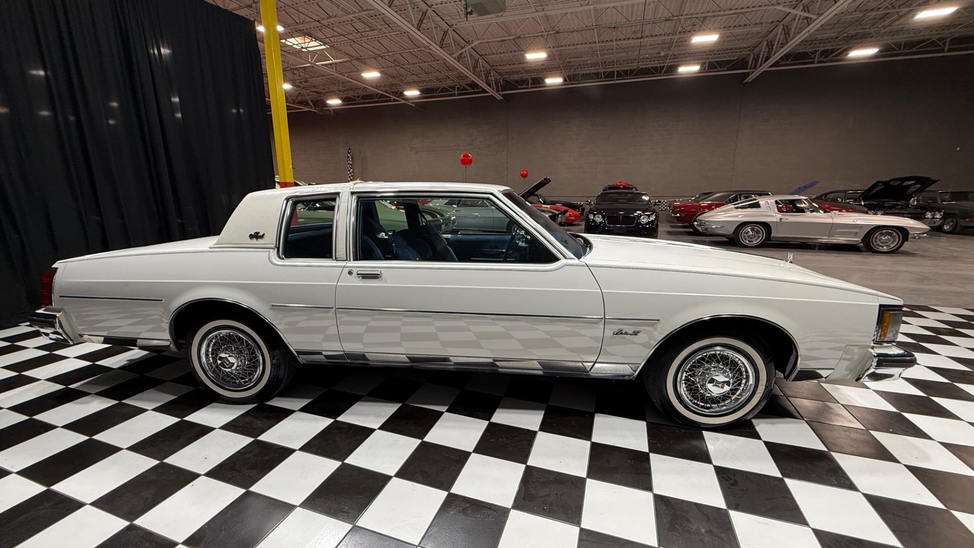 1982 Oldsmobile Delta Eighty-Eight Royale 21