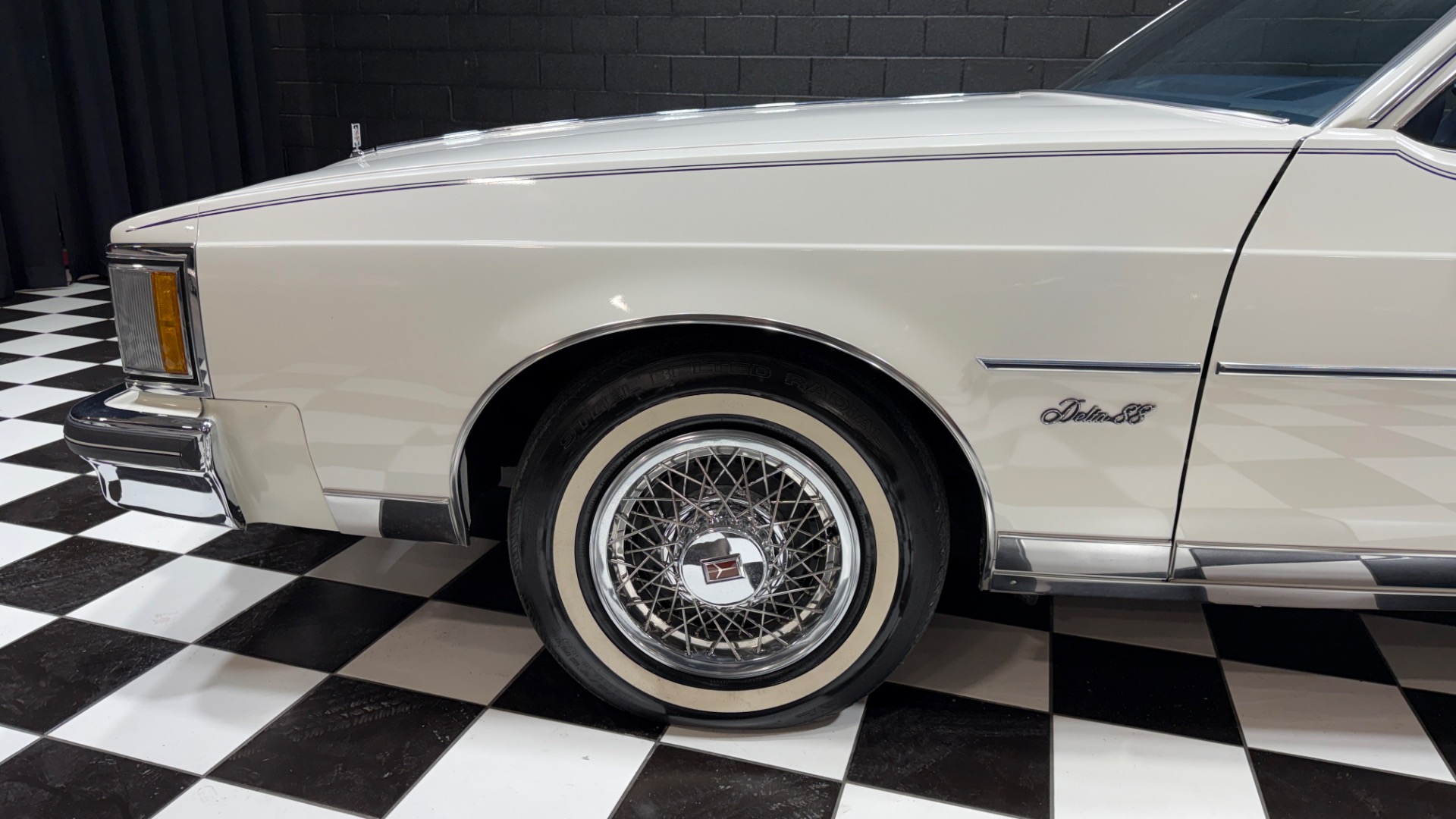 1982 Oldsmobile Delta Eighty-Eight Royale 29