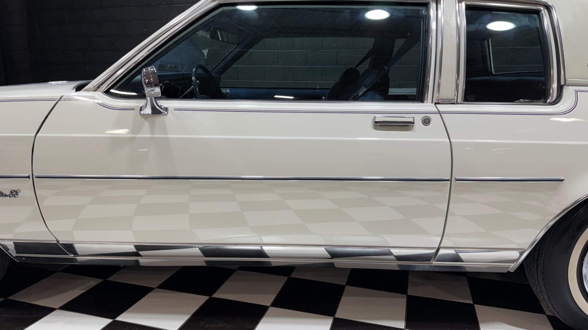 1982 Oldsmobile Delta Eighty-Eight Royale 30