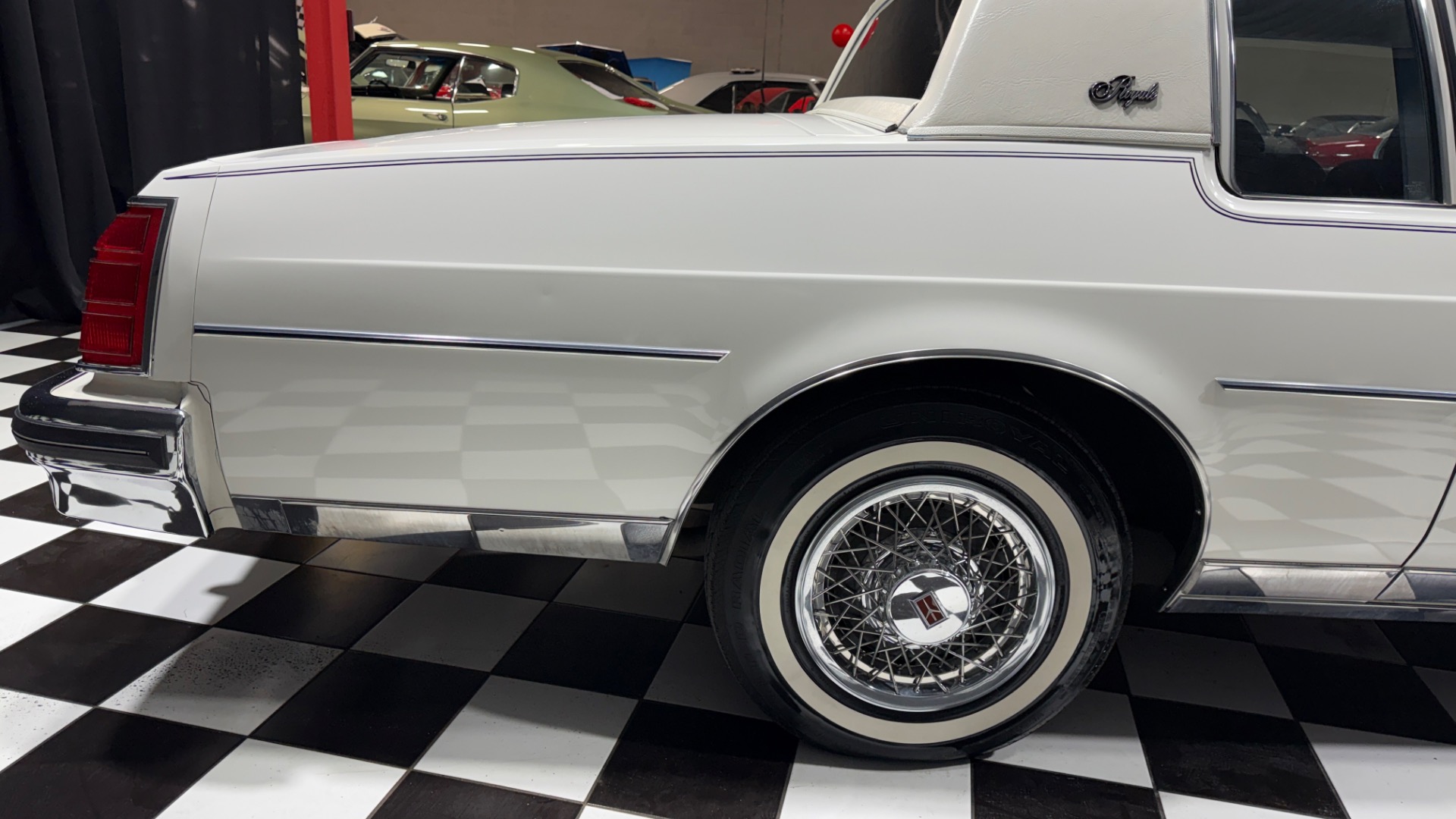 1982 Oldsmobile Delta Eighty-Eight Royale 35