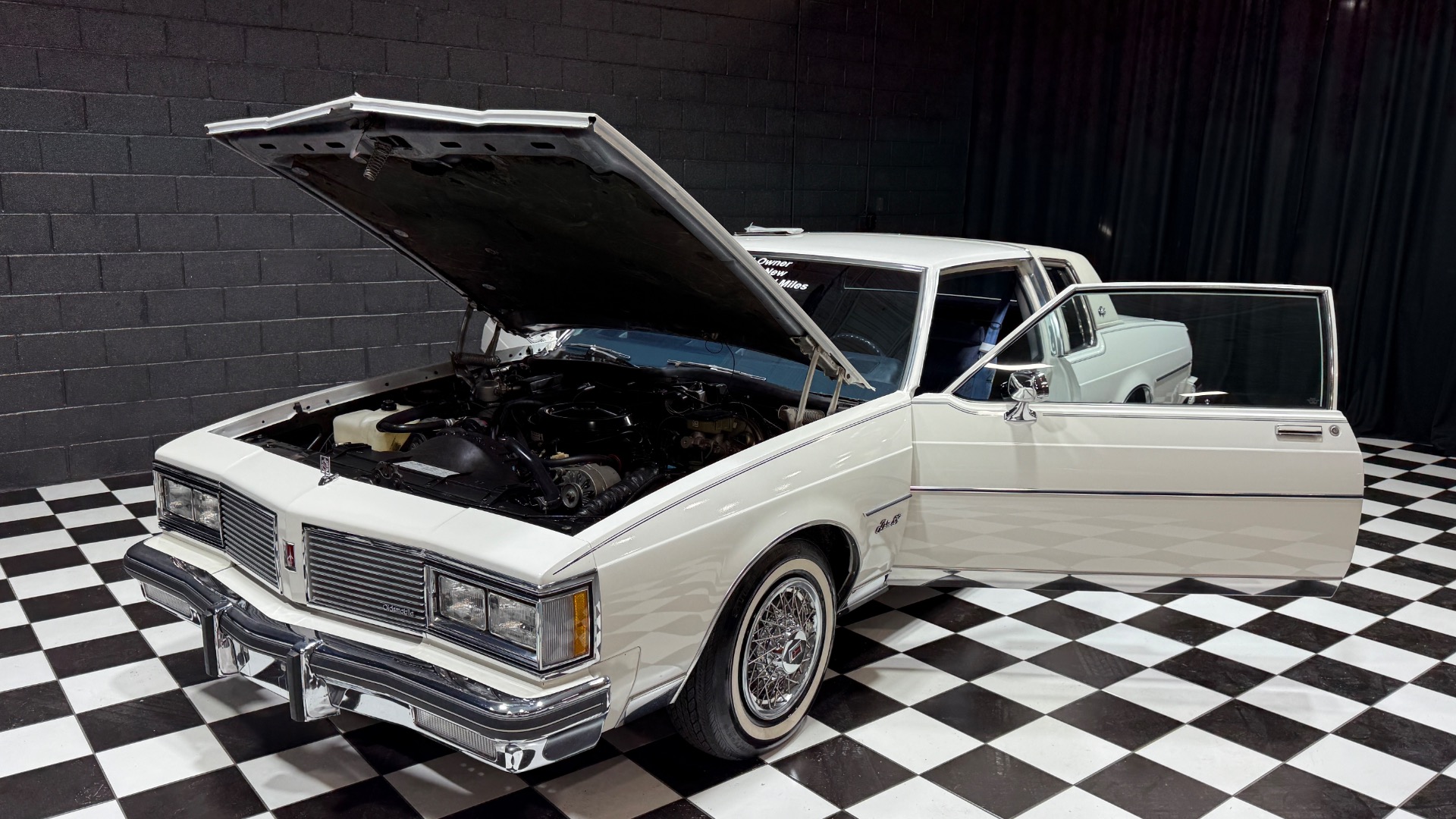 1982 Oldsmobile Delta Eighty-Eight Royale 15