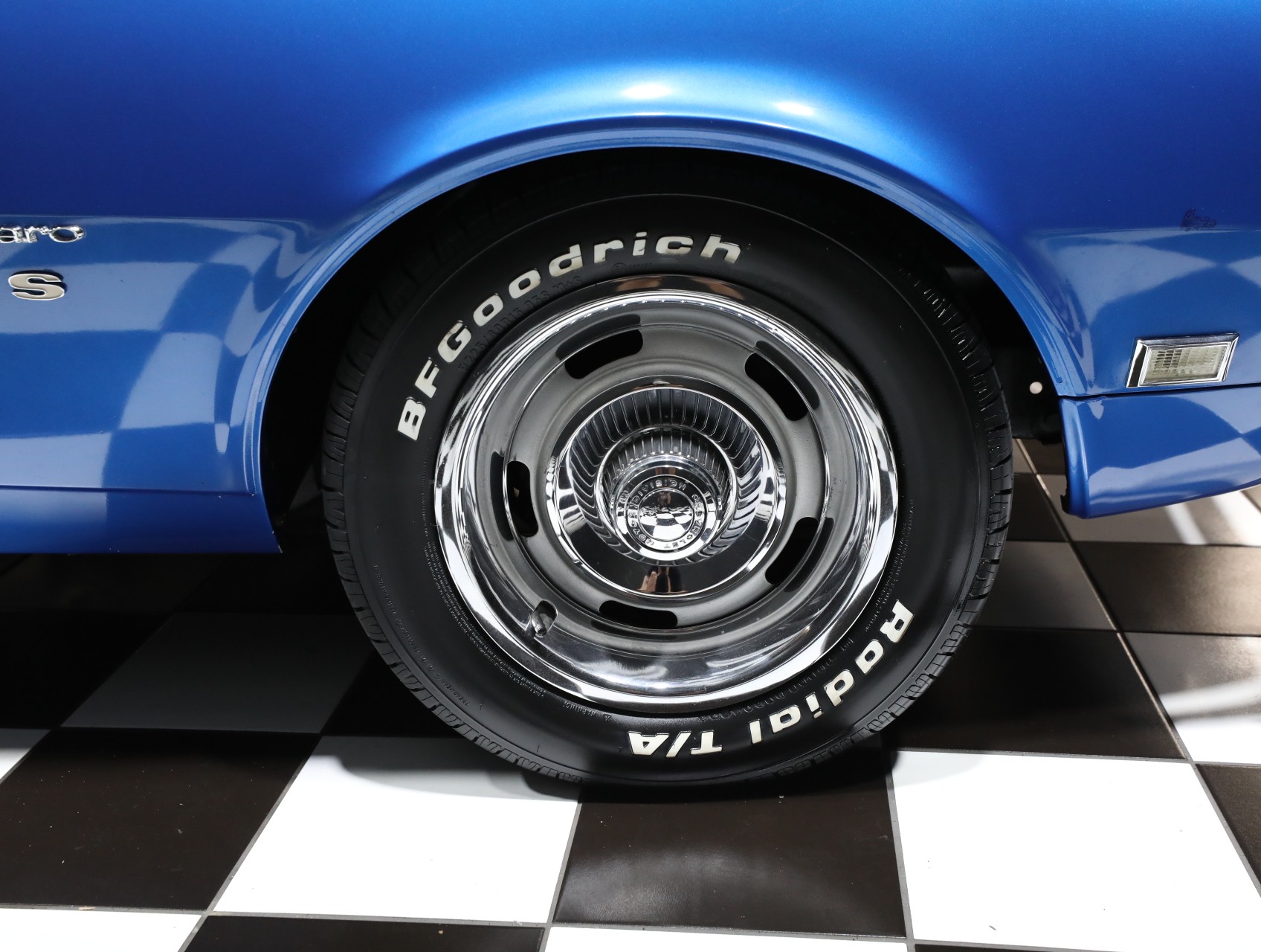1968 Chevrolet Camaro 98