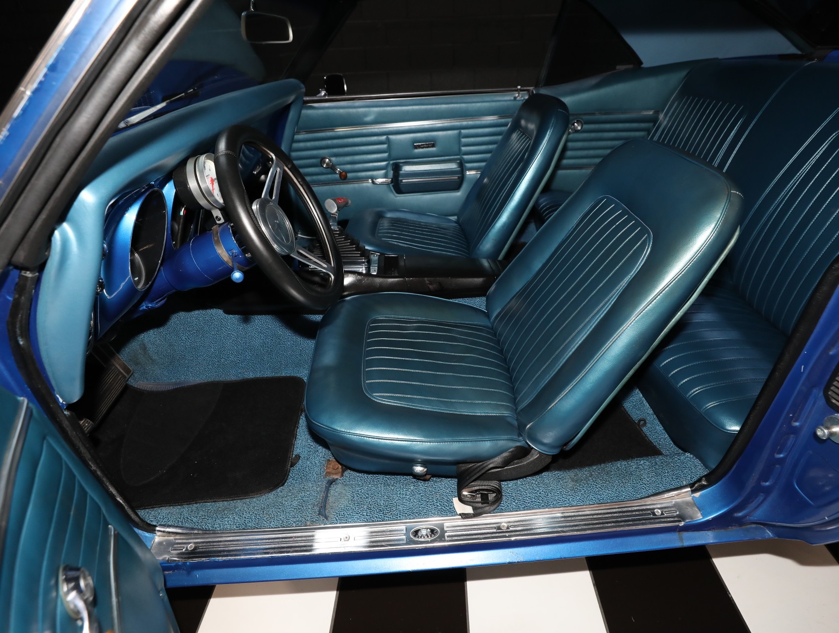 1968 Chevrolet Camaro 128