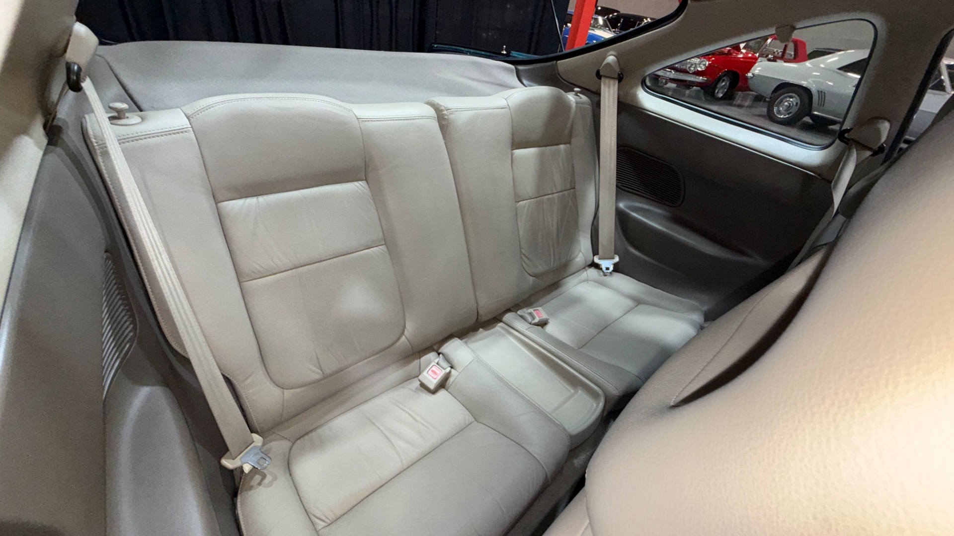 2000 Acura Integra 126