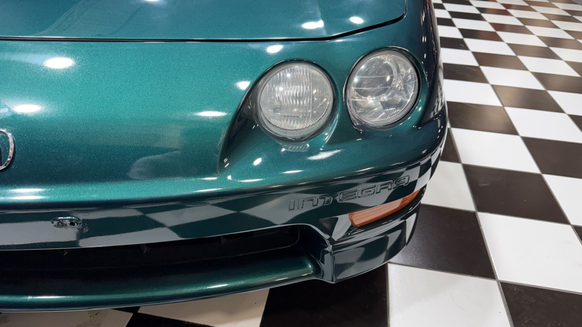 2000 Acura Integra 26