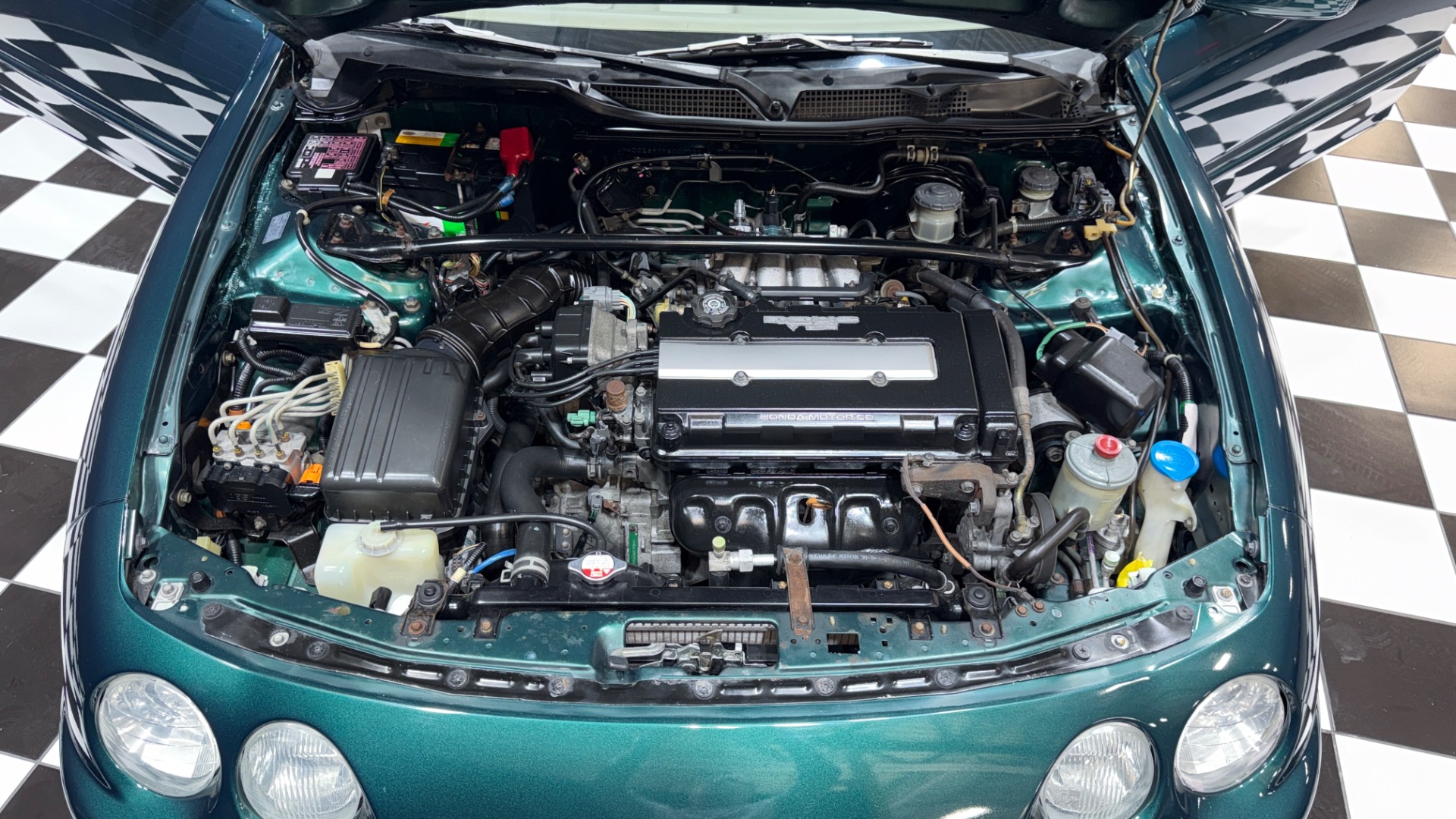 2000 Acura Integra 5