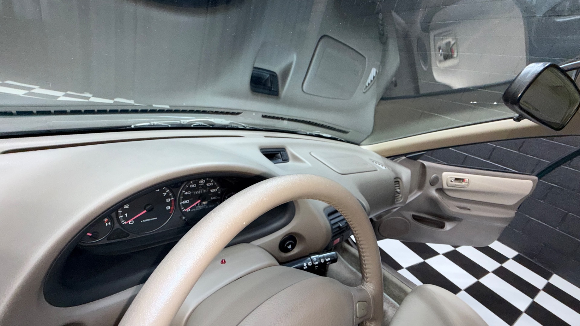 2000 Acura Integra 66