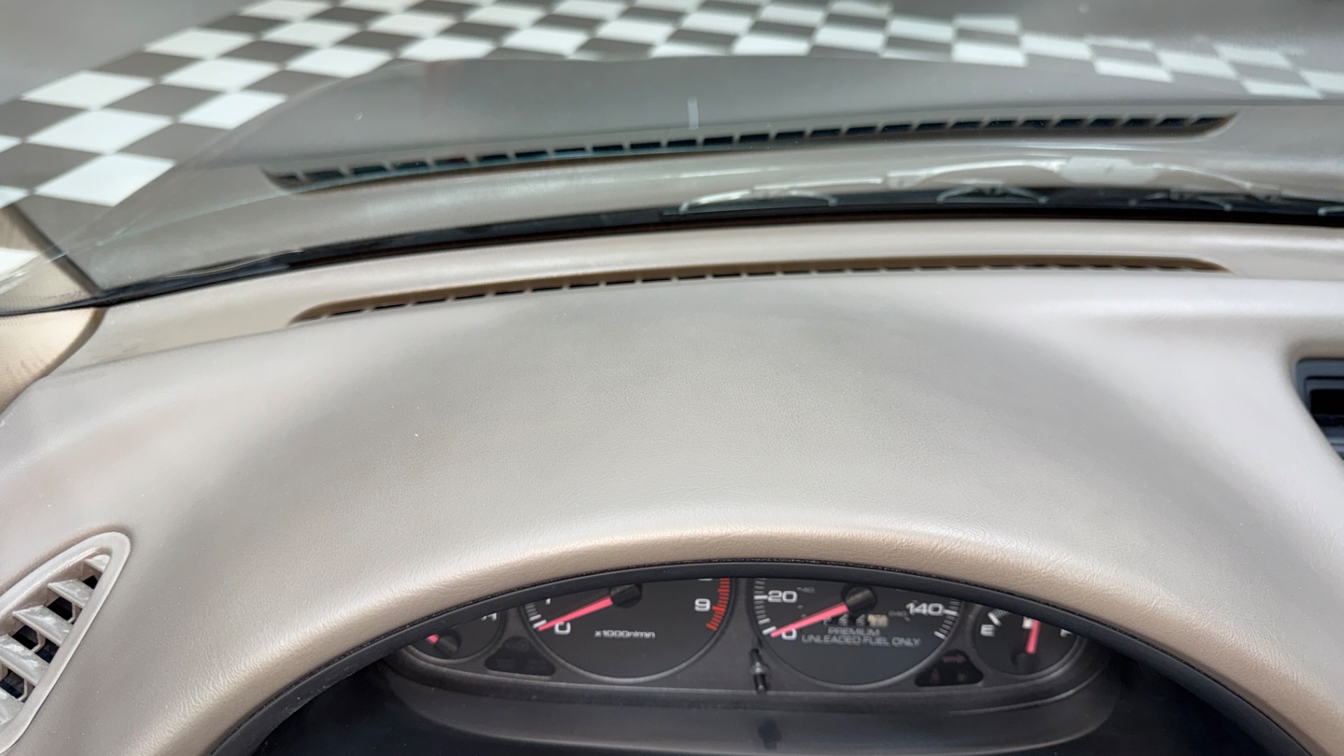 2000 Acura Integra 71