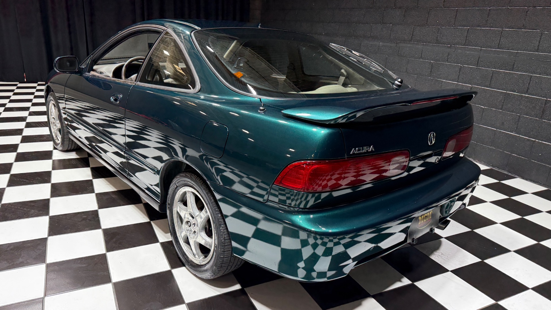 2000 Acura Integra 8
