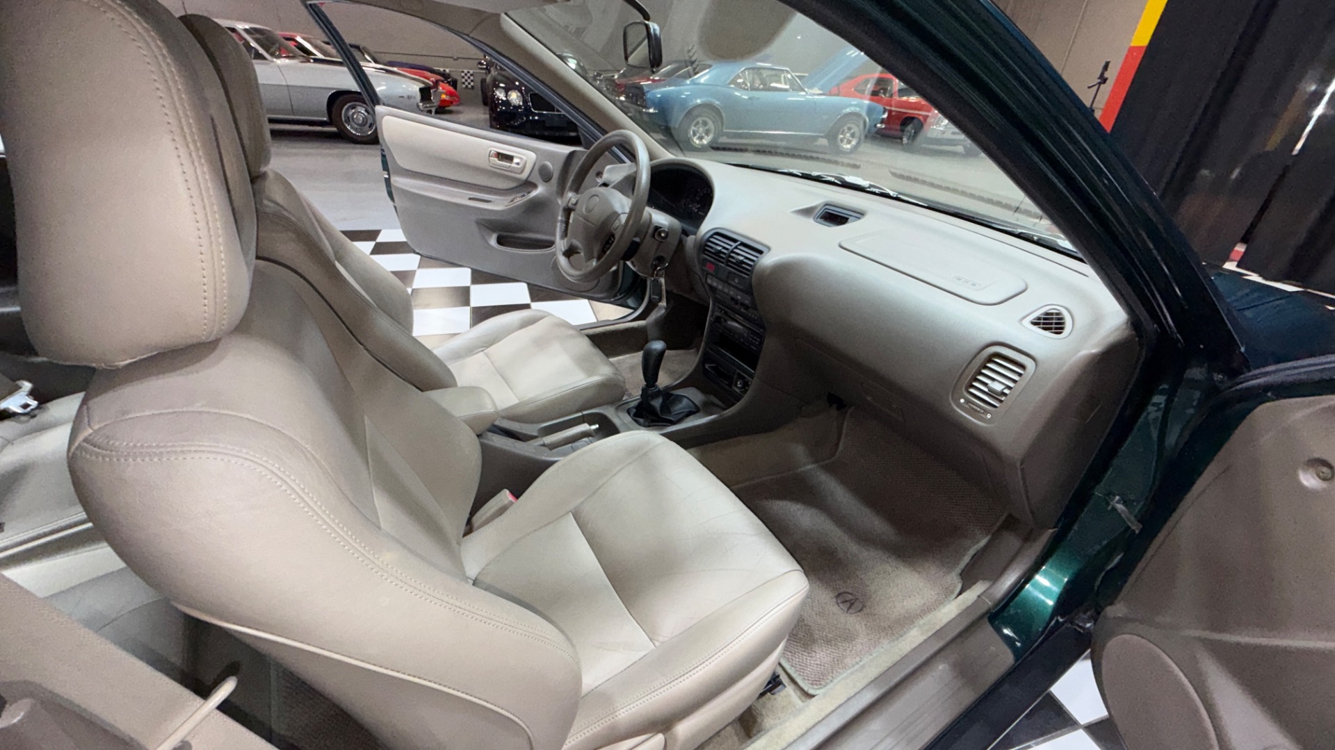 2000 Acura Integra 86