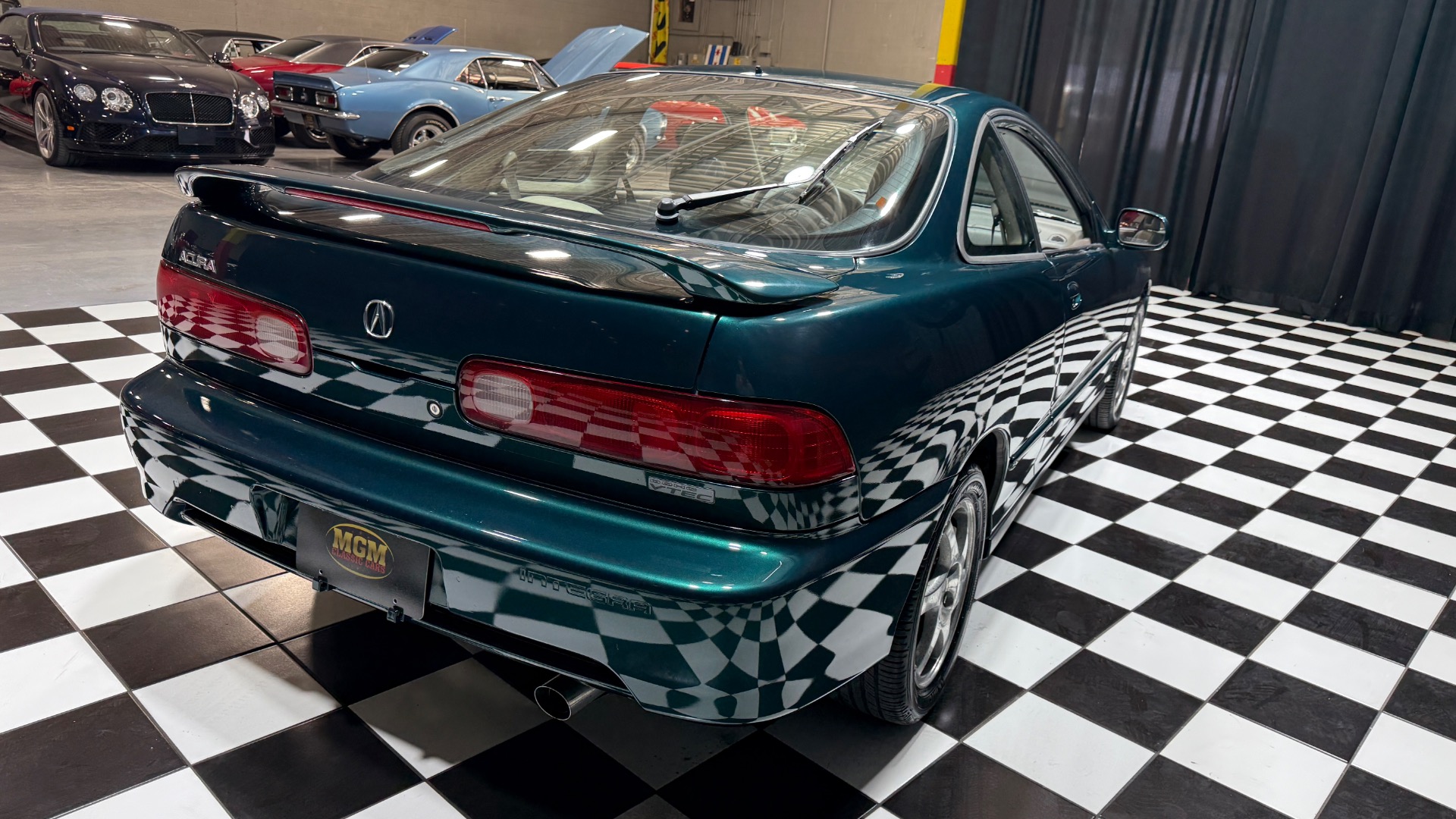 2000 Acura Integra 10