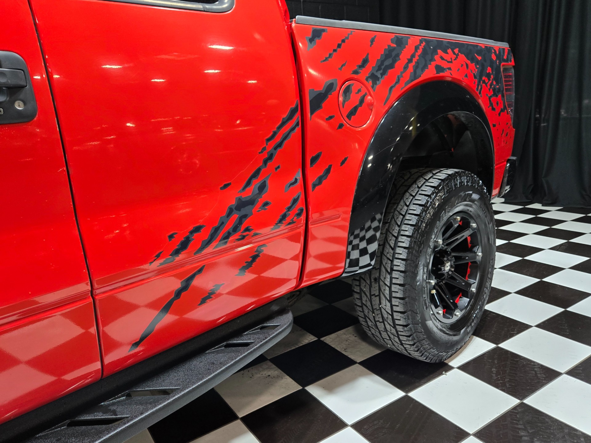 2010 Ford F-150 22