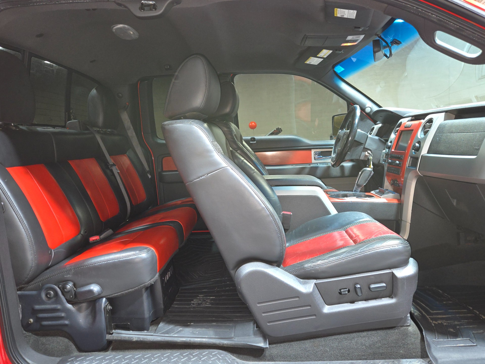 2010 Ford F-150 73