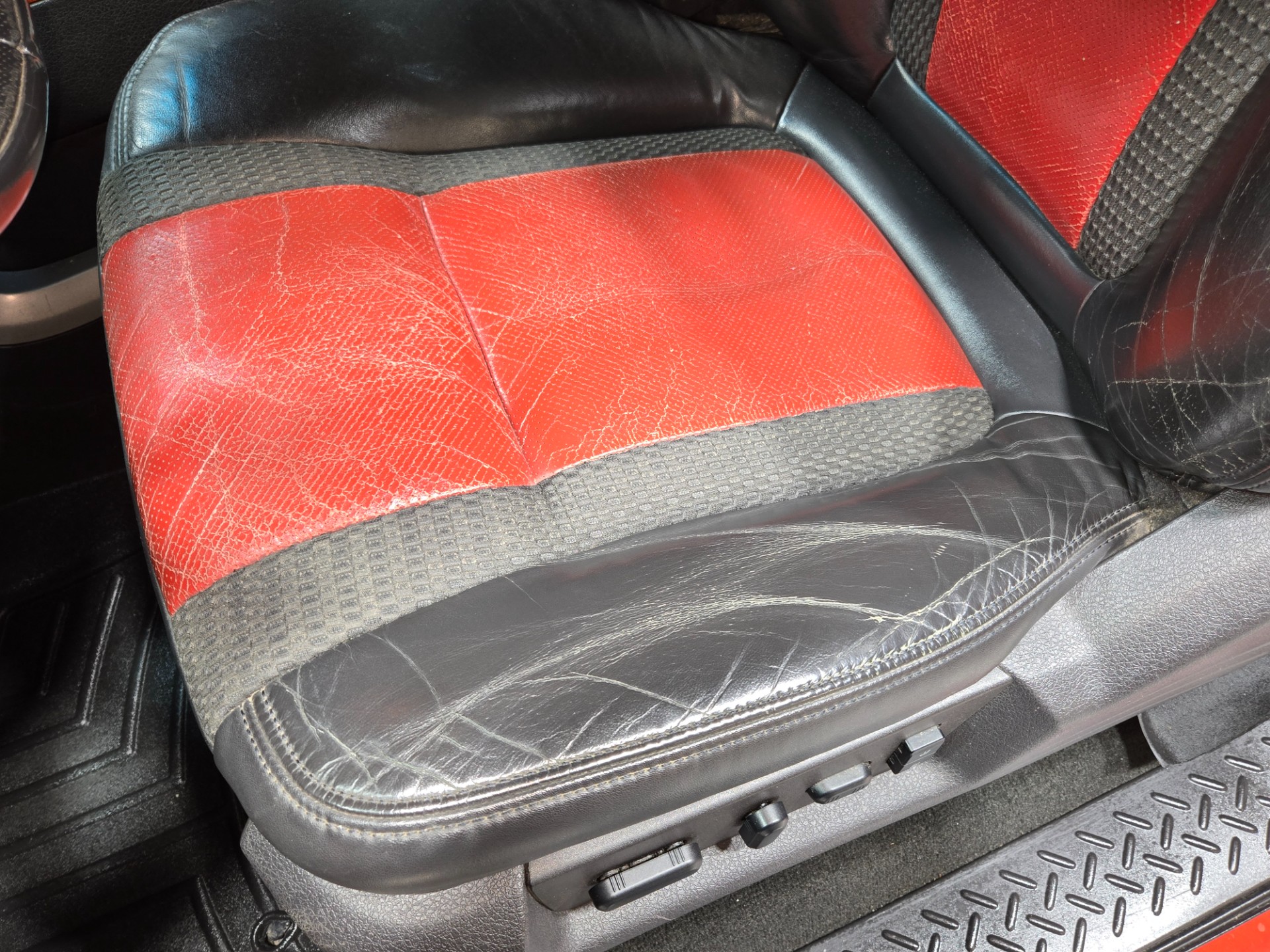 2010 Ford F-150 89
