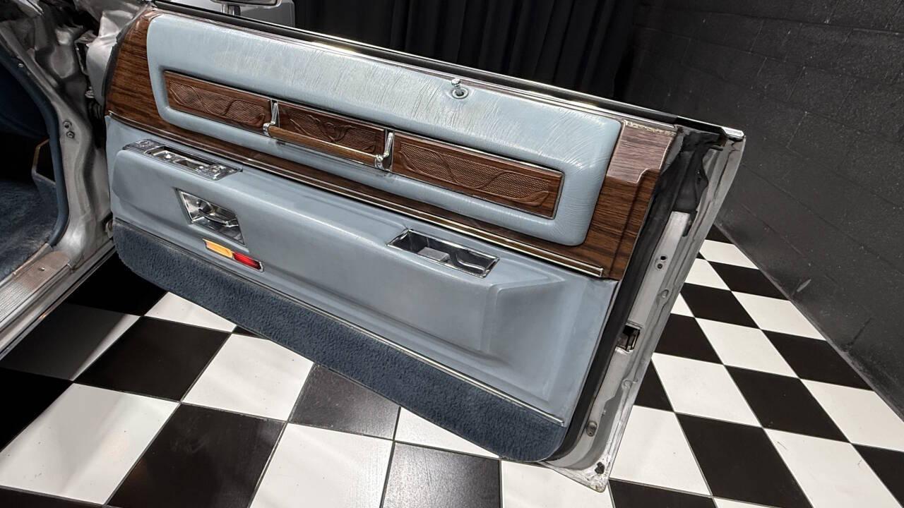 1976 Cadillac Eldorado 127
