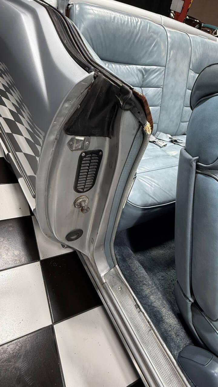 1976 Cadillac Eldorado 131
