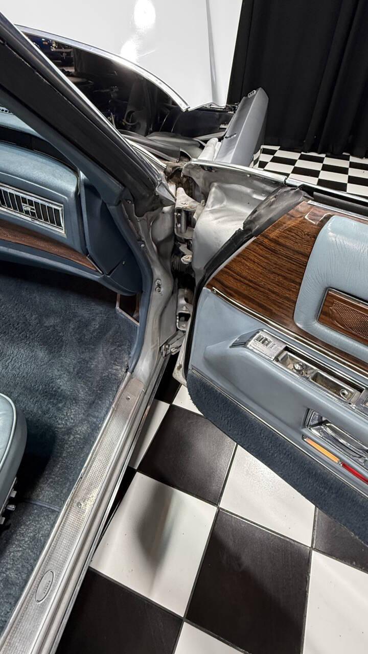 1976 Cadillac Eldorado 133
