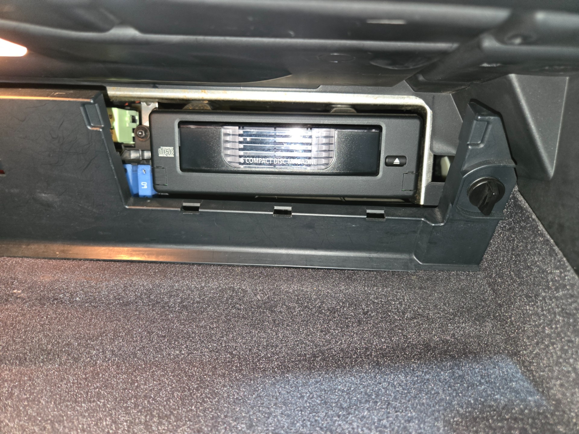 2006 BMW 5 Series 13