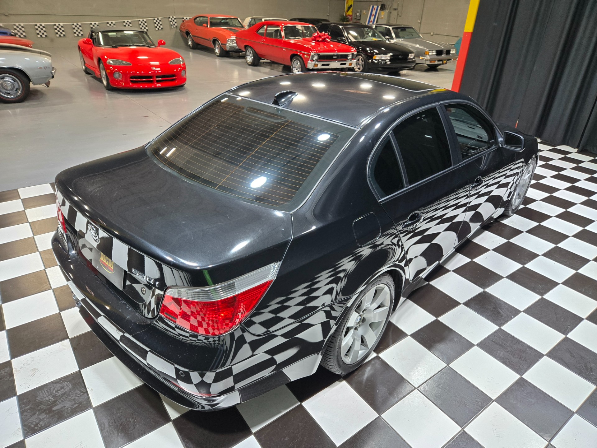 2006 BMW 5 Series 32
