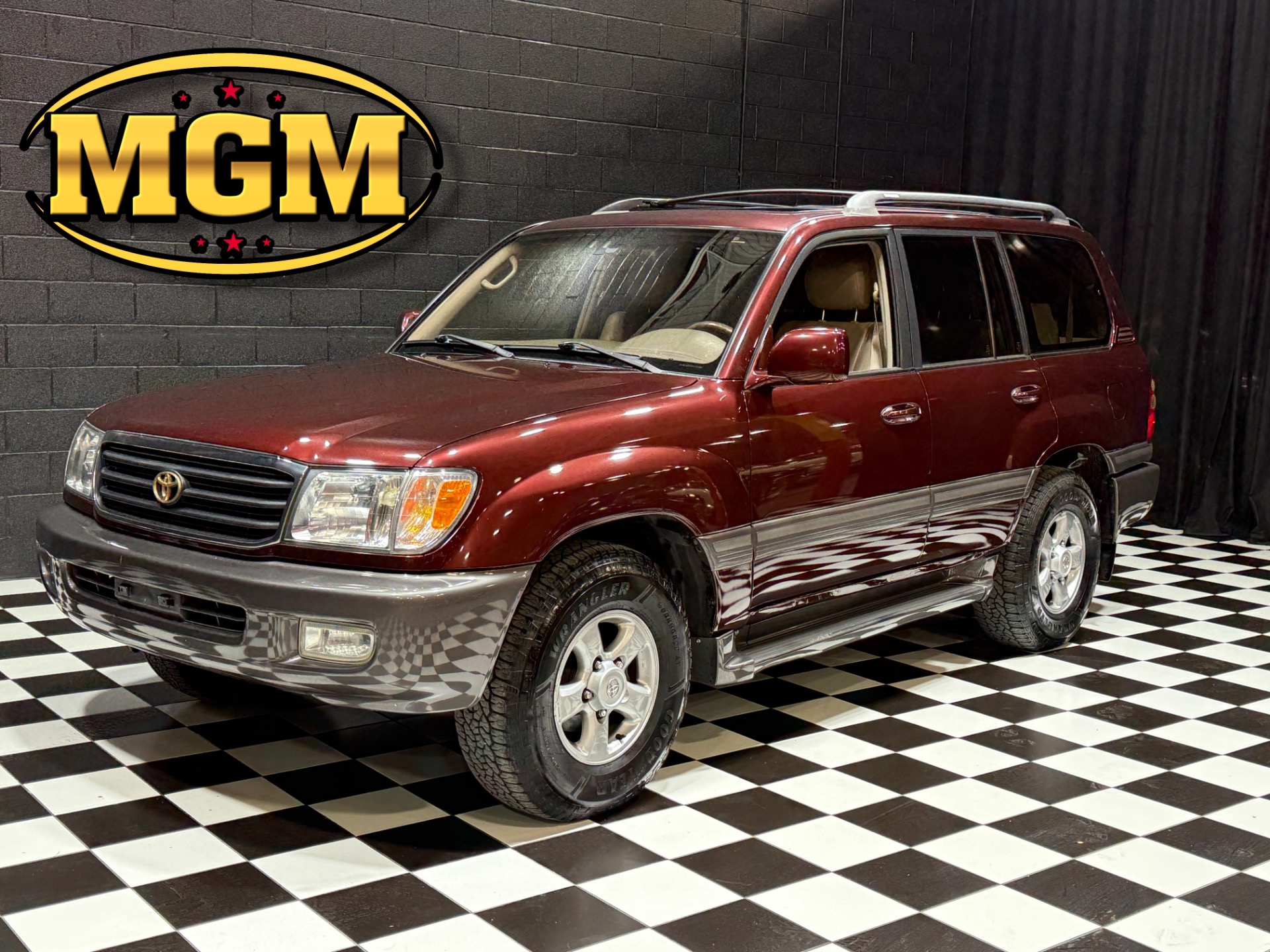 2000 Toyota Land Cruiser 2