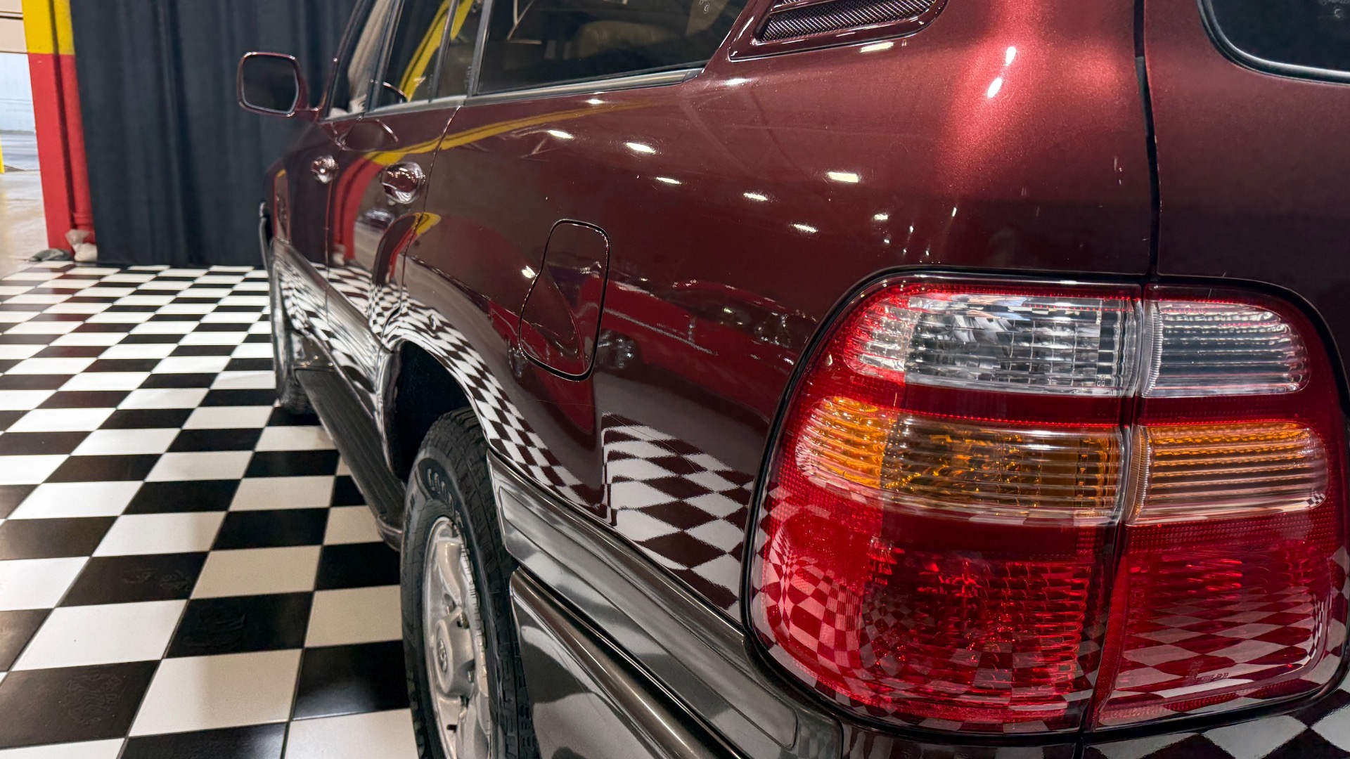 2000 Toyota Land Cruiser 20