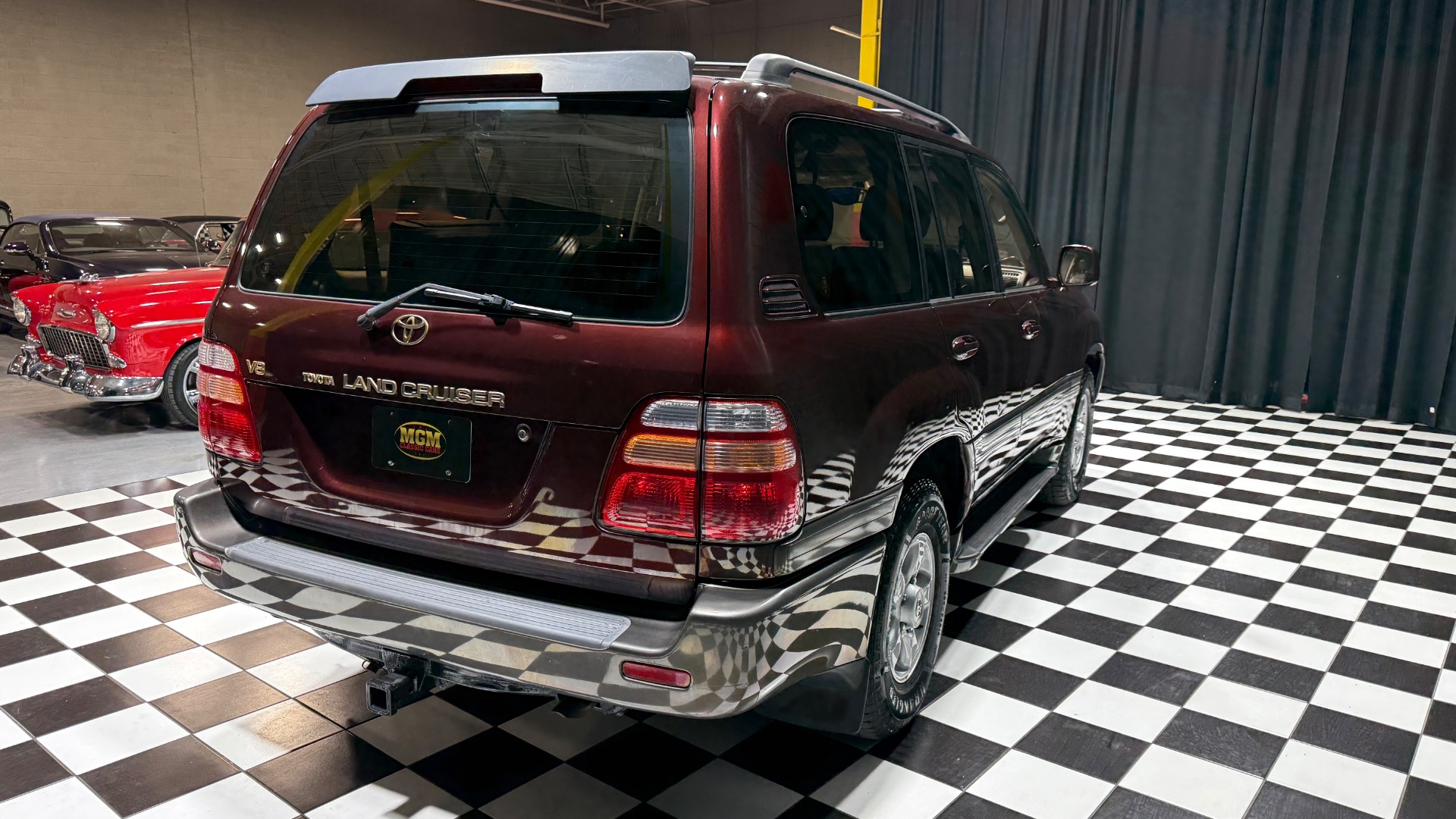 2000 Toyota Land Cruiser 24