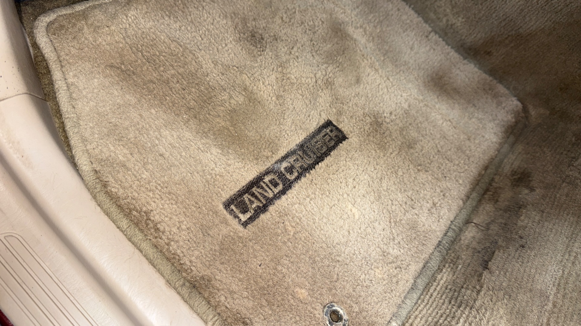 2000 Toyota Land Cruiser 101