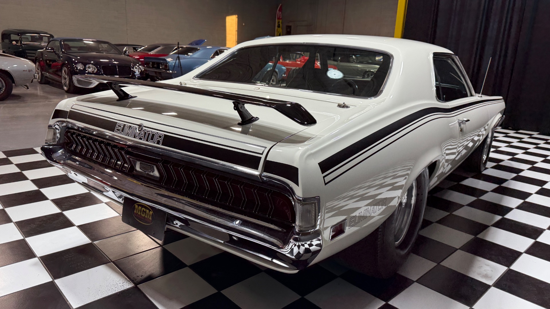 1970 Mercury Cougar XR7 29