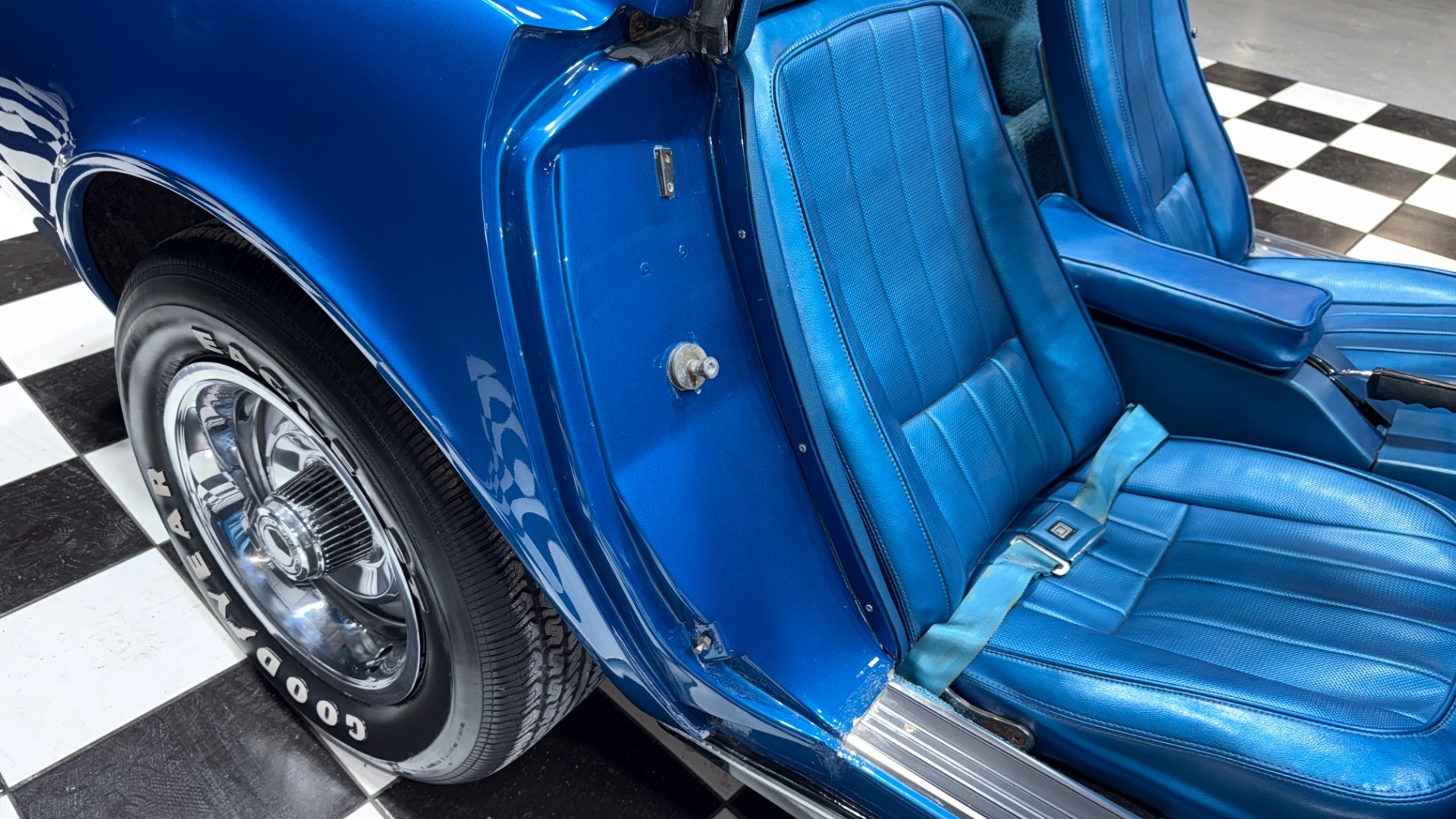 1968 Chevrolet Corvette 83