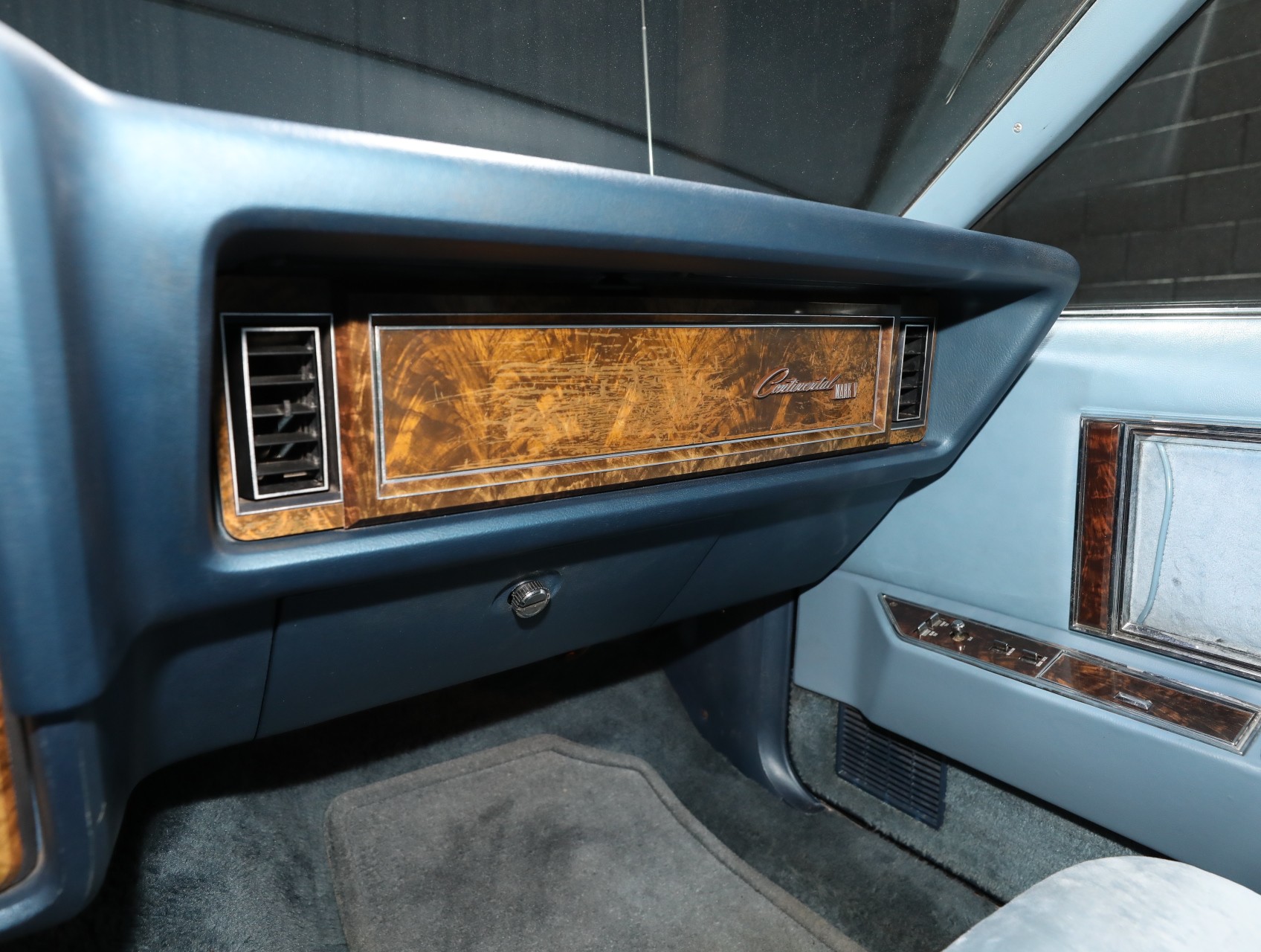 1979 Lincoln Continental 111