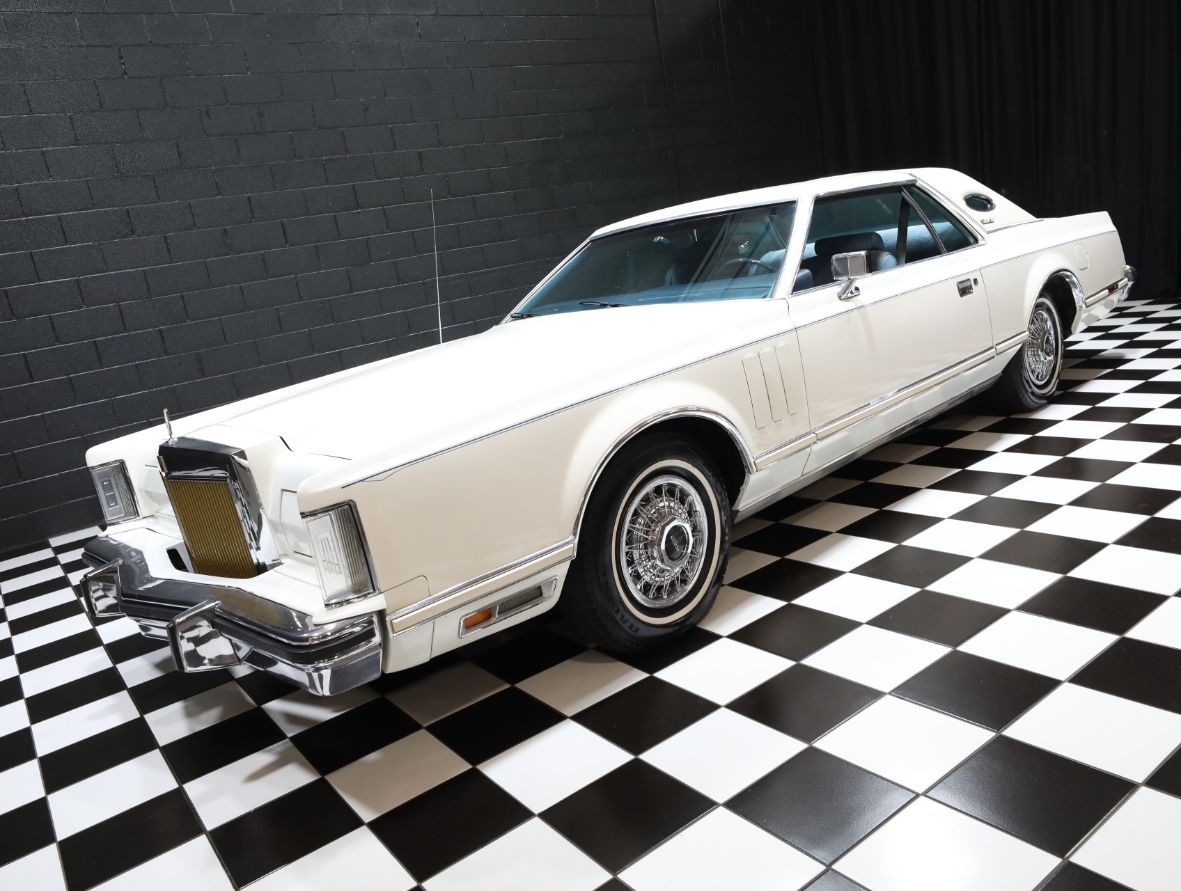 1979 Lincoln Continental 23