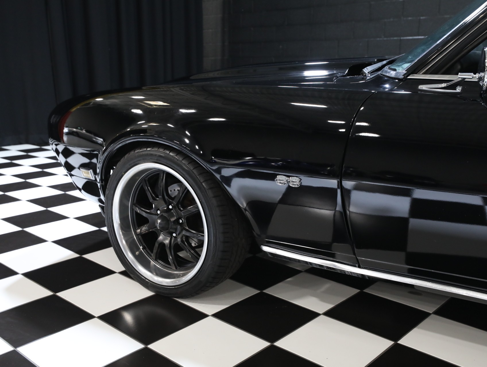1968 Chevrolet Camaro 27