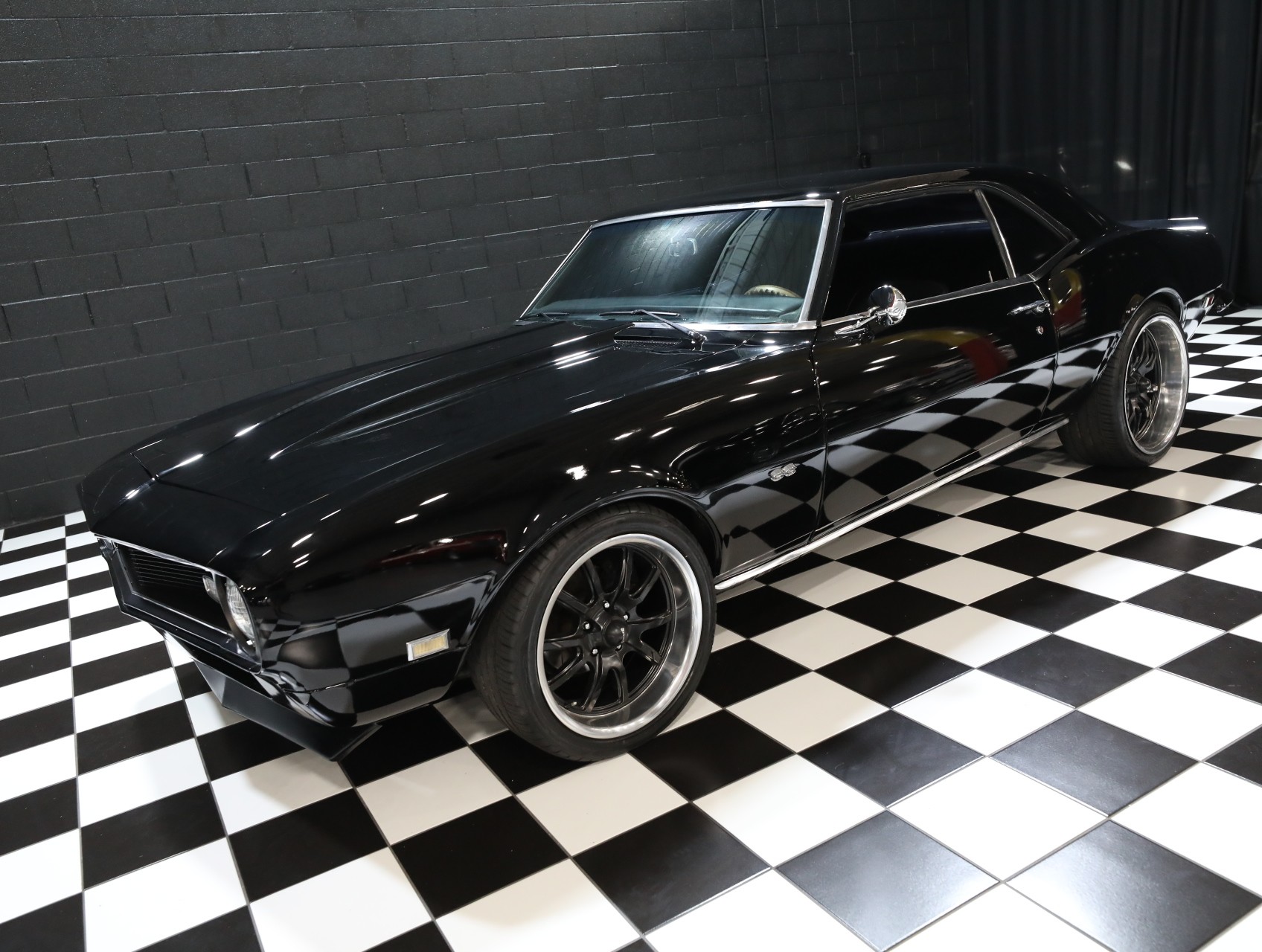 1968 Chevrolet Camaro 8