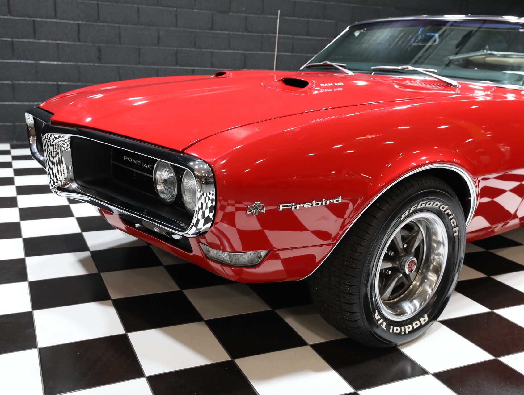 1968 Pontiac Firebird 13