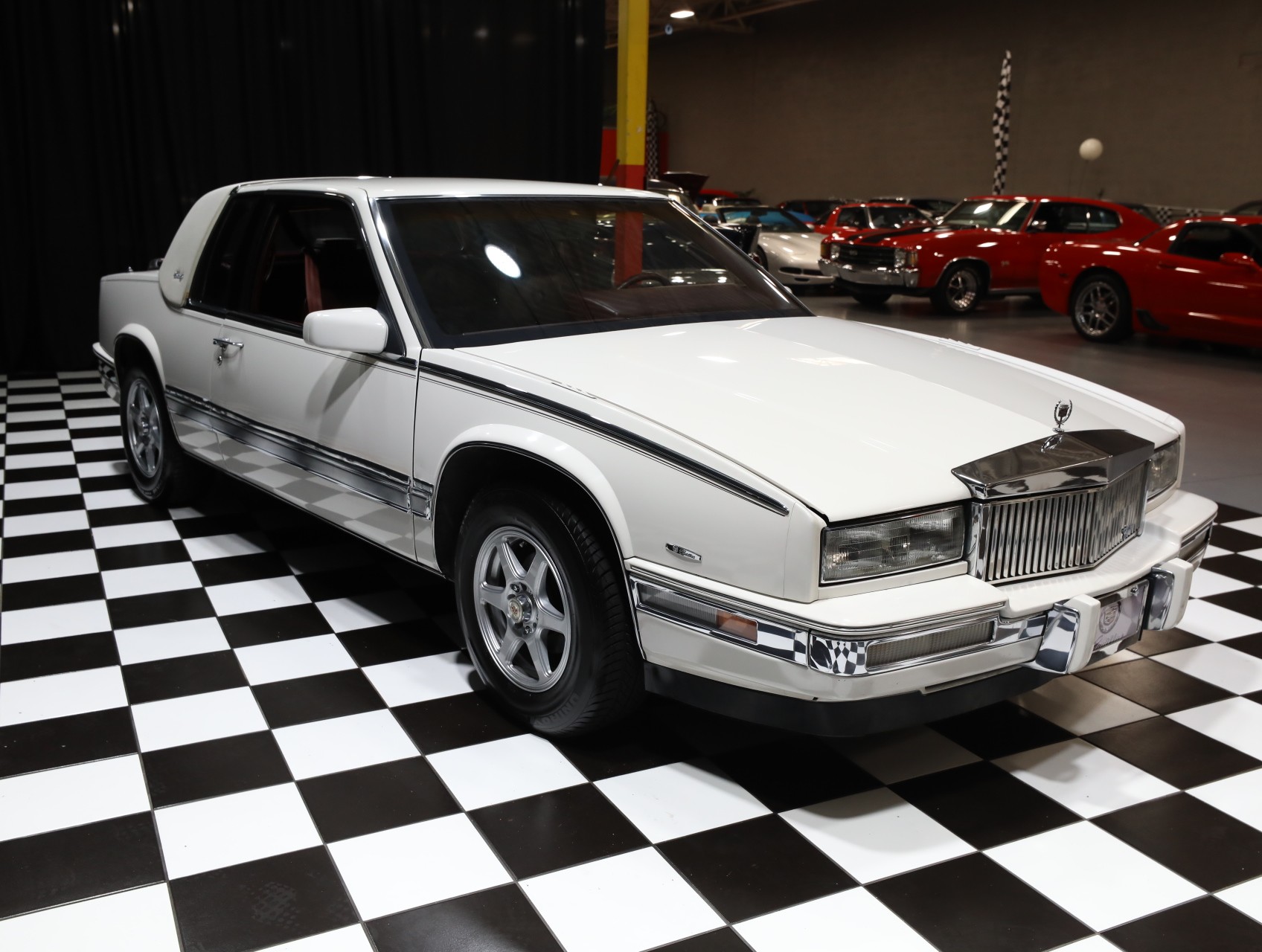 1988 Cadillac Eldorado Biarritz 32