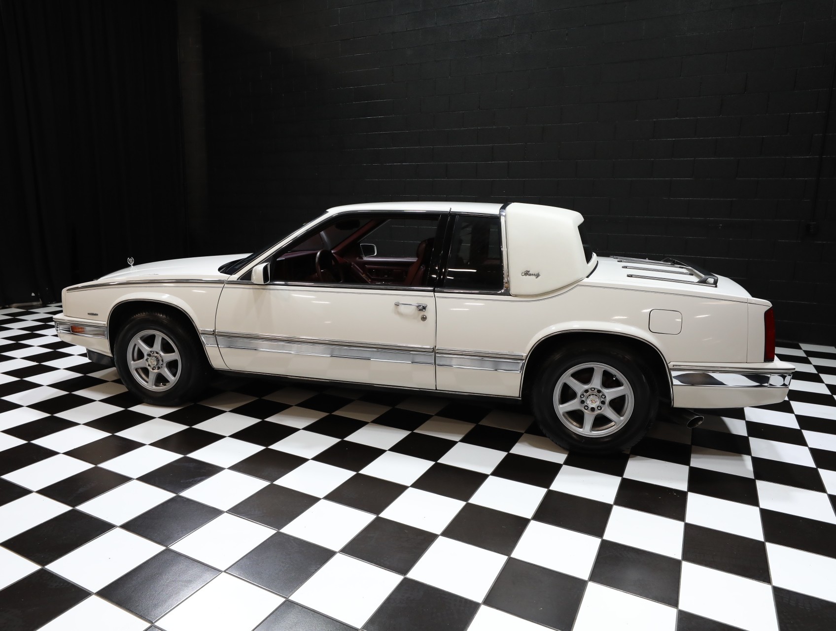1988 Cadillac Eldorado Biarritz 64