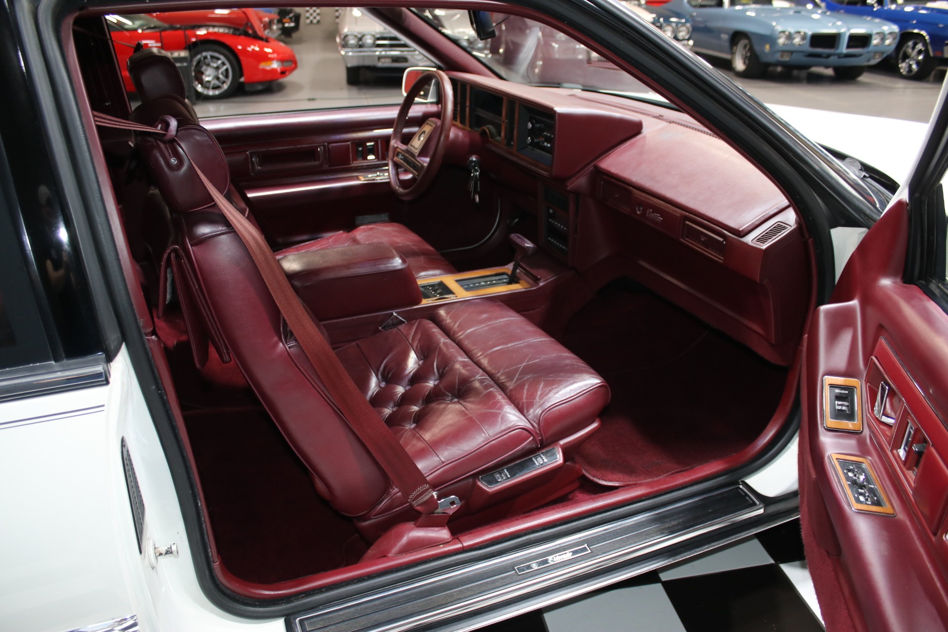 1988 Cadillac Eldorado Biarritz 74