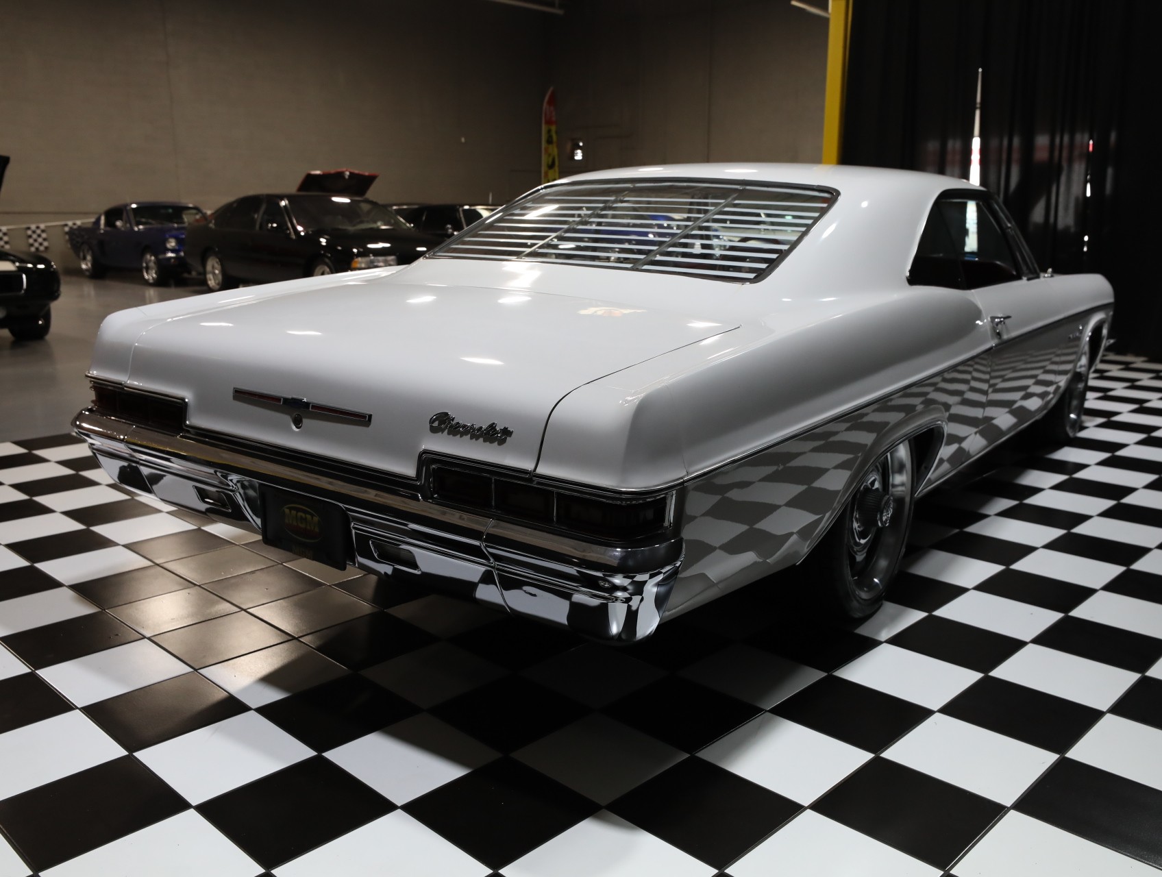 1966 Chevrolet Impala 28