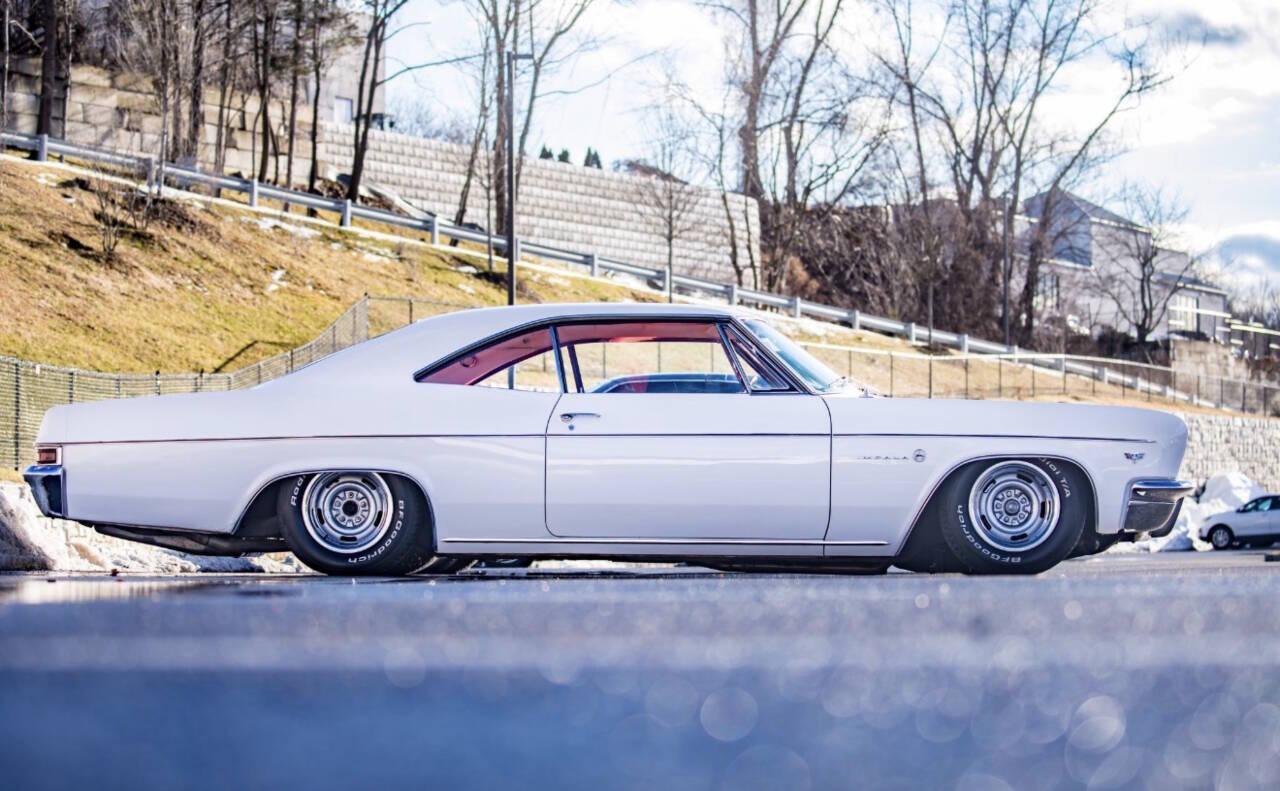 1966 Chevrolet Impala 6