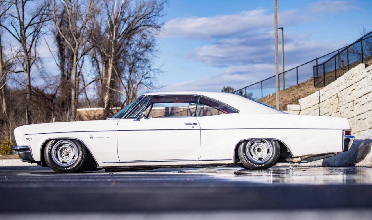 1966 Chevrolet Impala 8