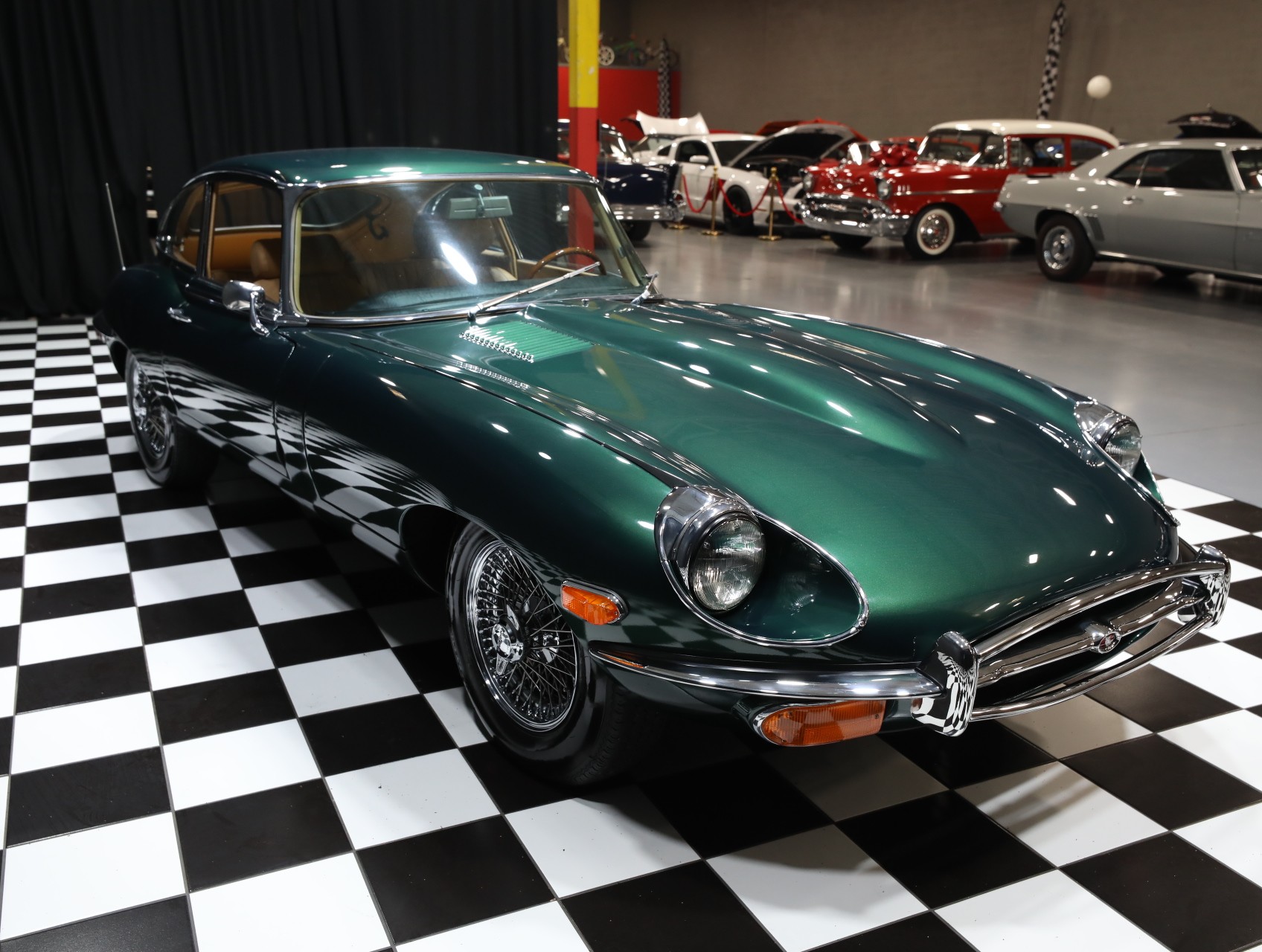 1970 Jaguar XK-E 16
