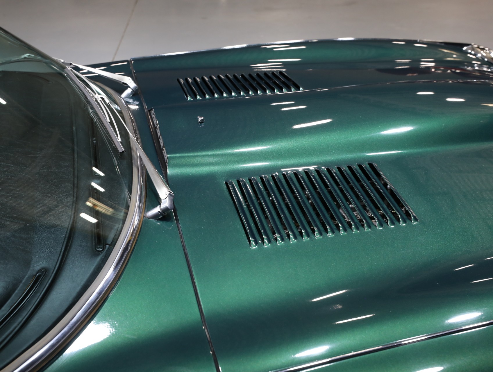 1970 Jaguar XK-E 21