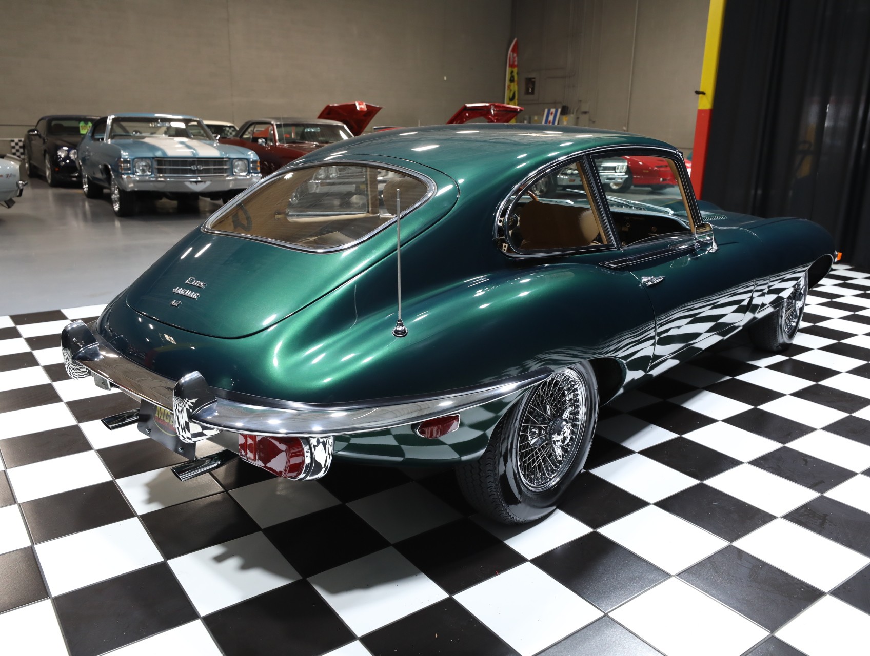 1970 Jaguar XK-E 23