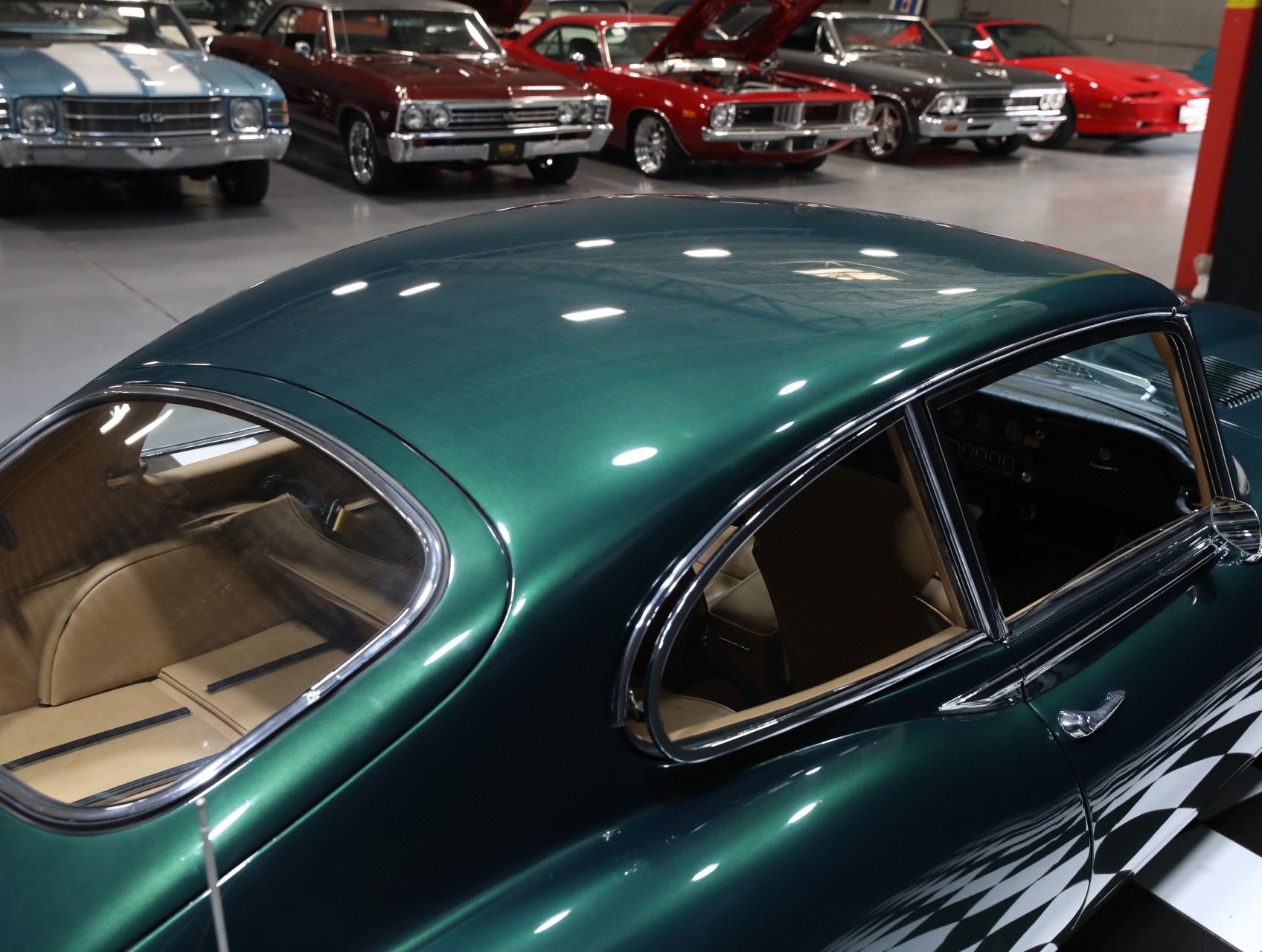1970 Jaguar XK-E 24