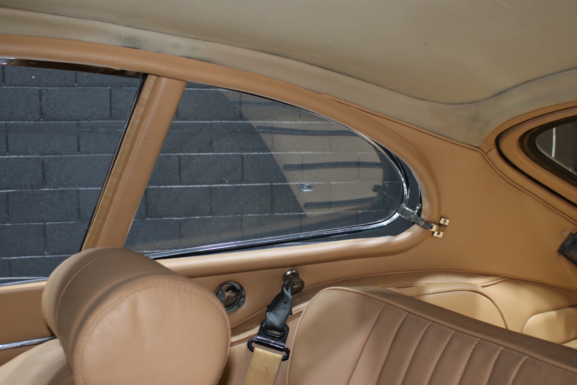 1970 Jaguar XK-E 49