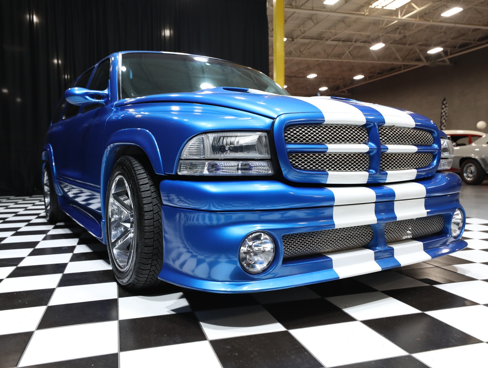 1999 Dodge Durango 16