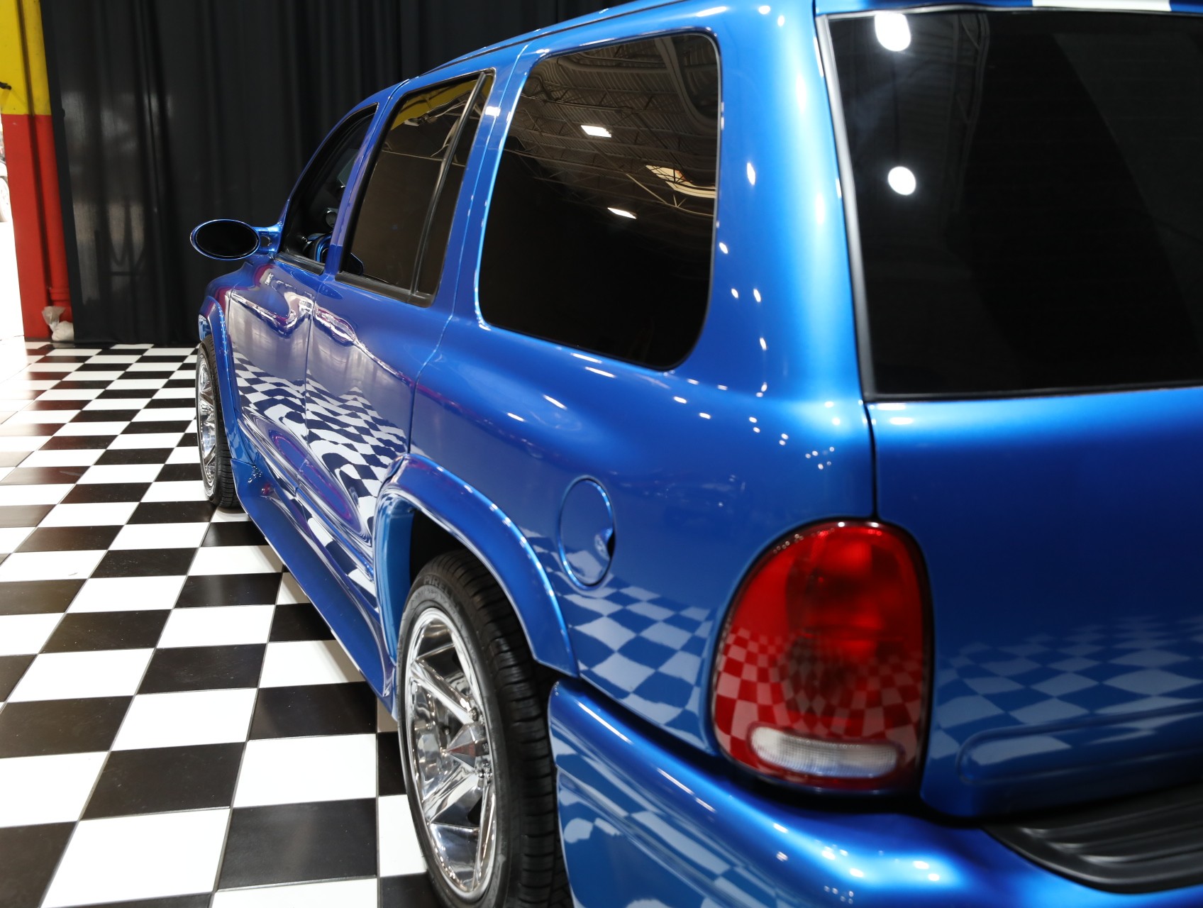 1999 Dodge Durango 25