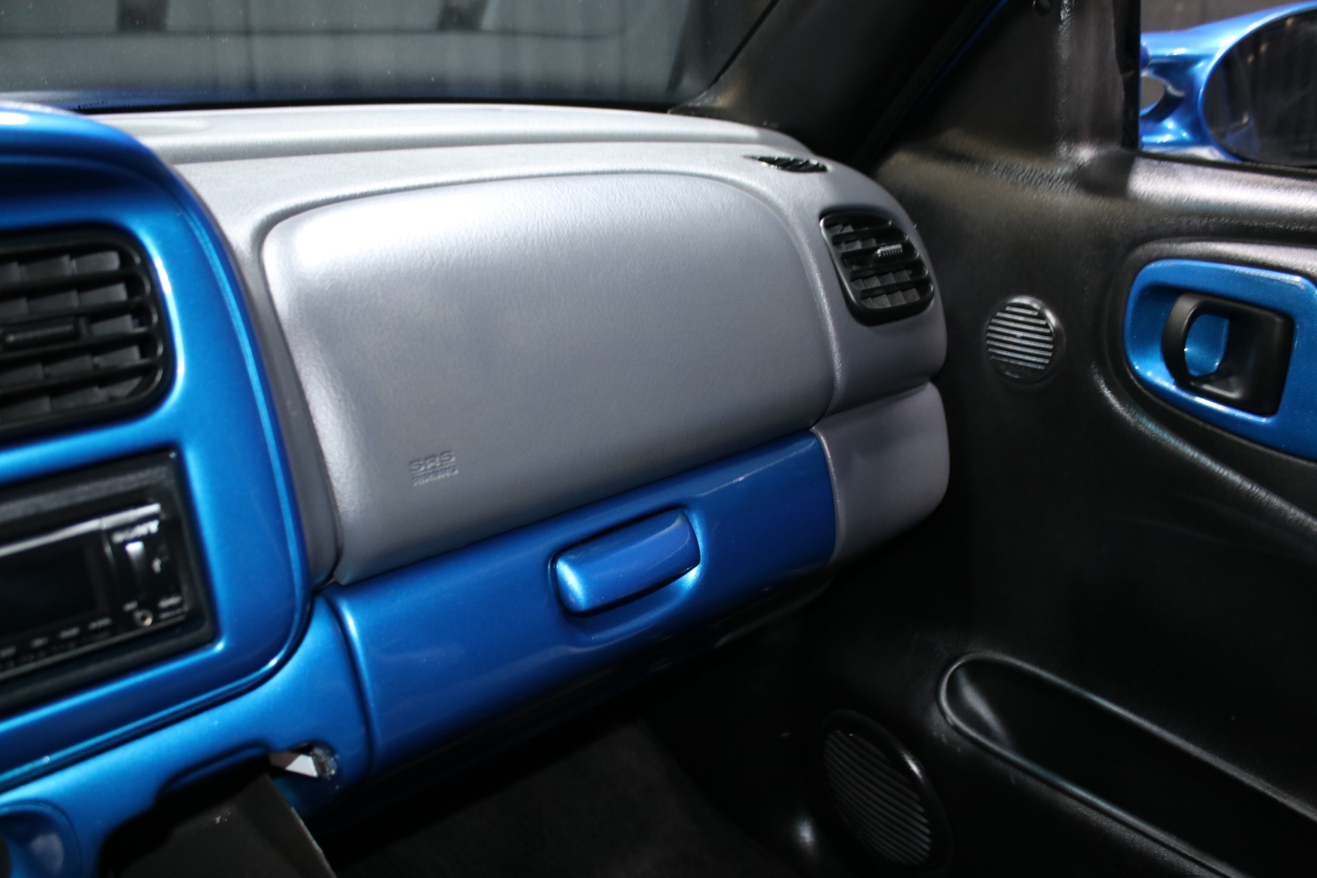 1999 Dodge Durango 54