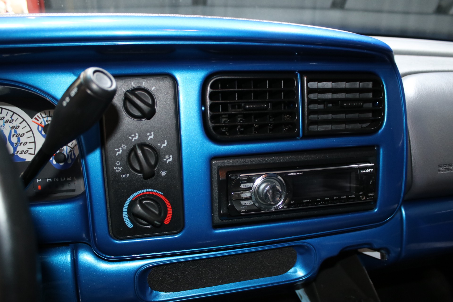 1999 Dodge Durango 57